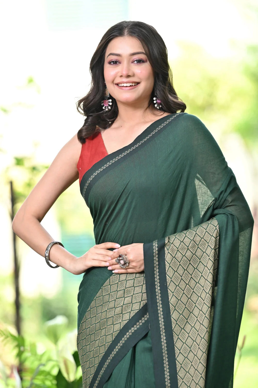 Handloom Dark Green Soft Cotton Saree With Grey Border & Pallu