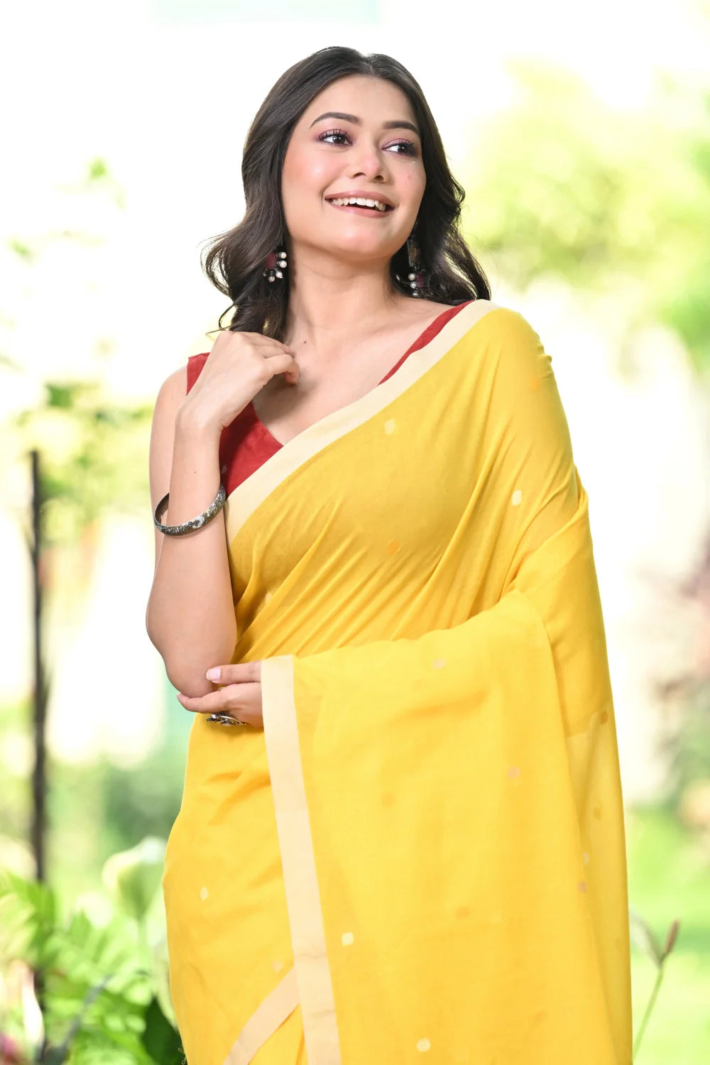 Handloom Maize Yellow Contemporary Jamdani With Bird Motifs Saree