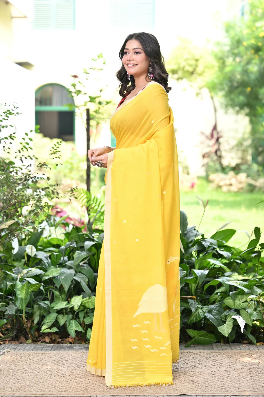 Handloom Maize Yellow Contemporary Jamdani With Bird Motifs Saree