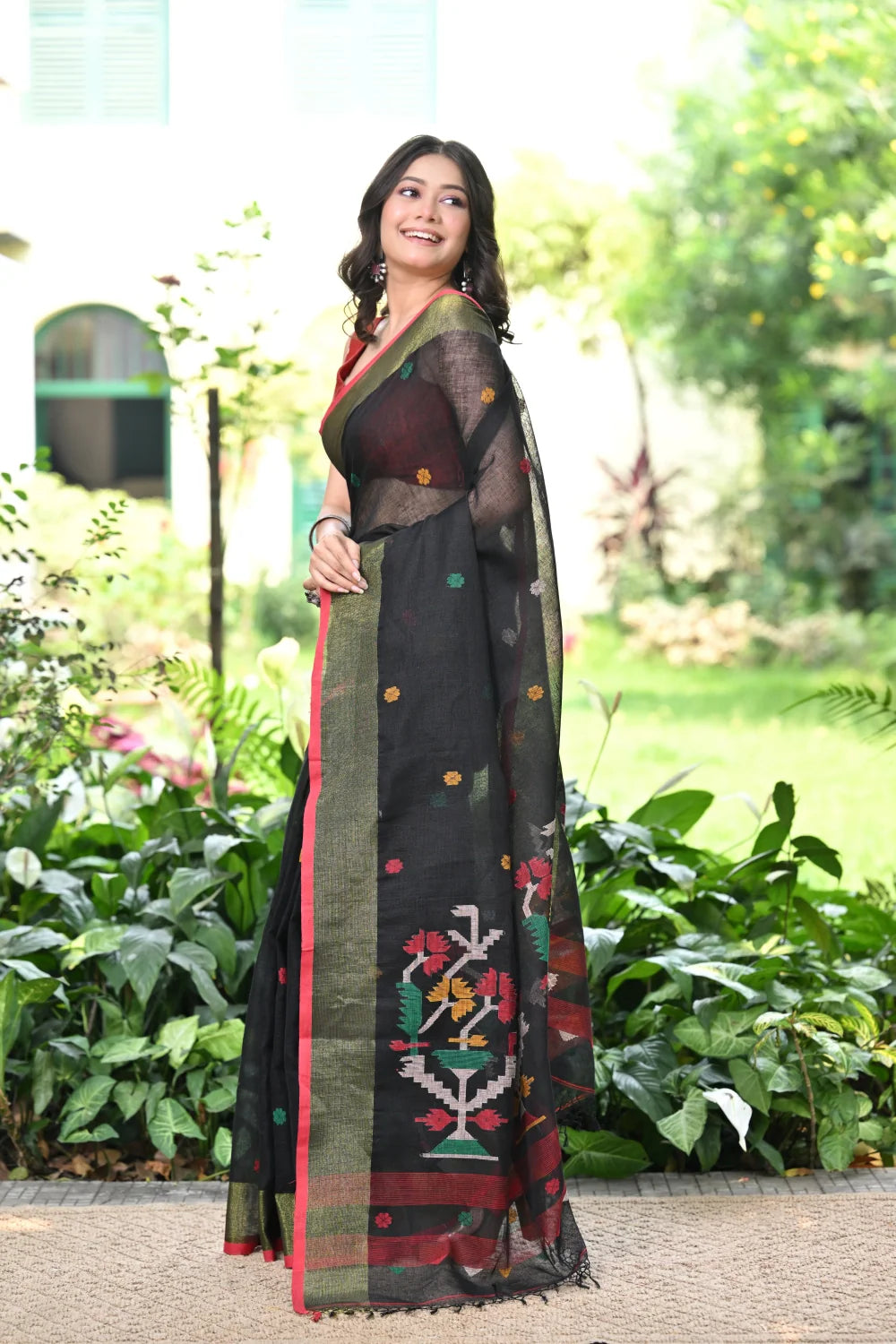 Handloom Black Pure Linen Zari Jamdani Saree