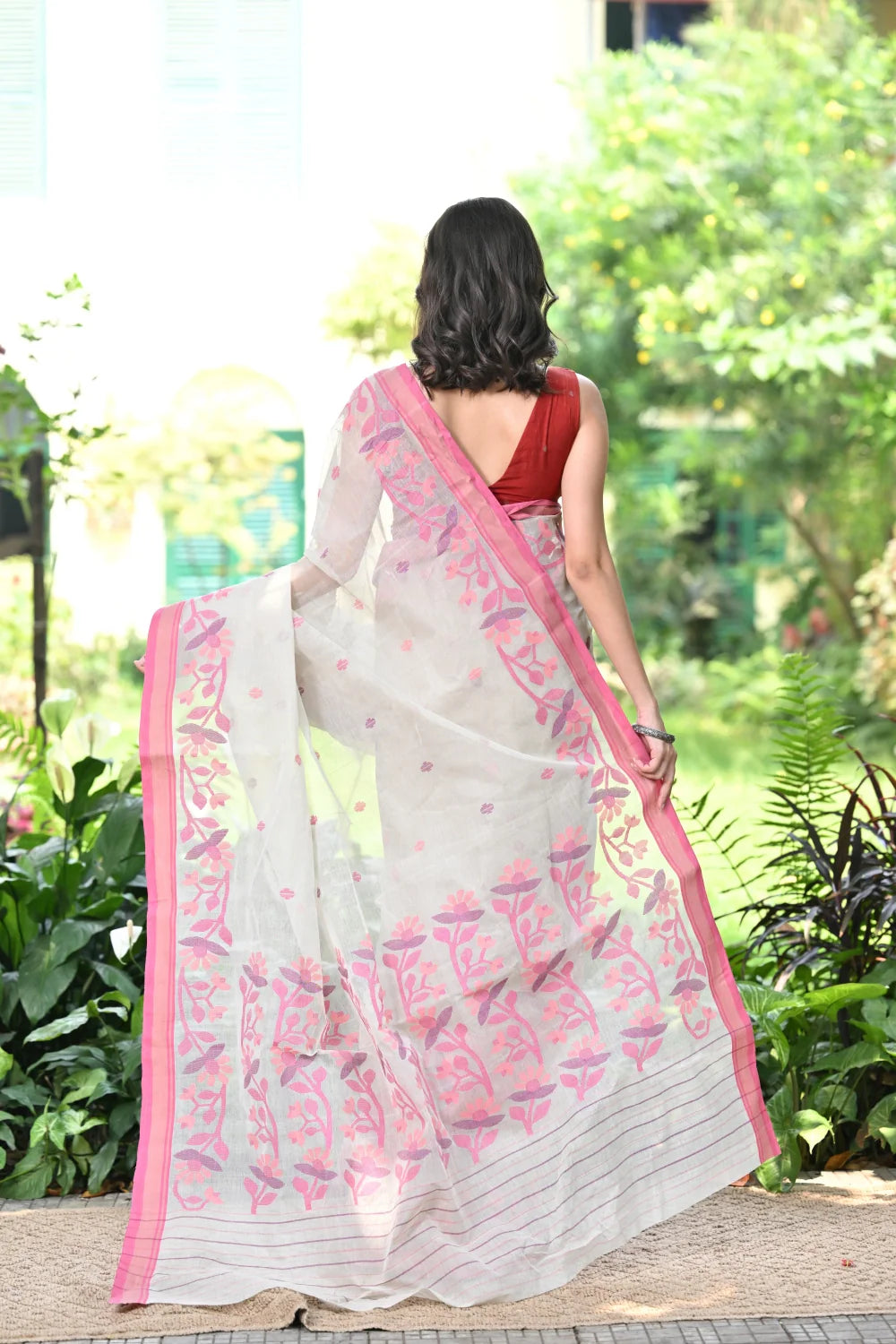 Handloom Grey Pure Cotton Jamdani With Pink Border