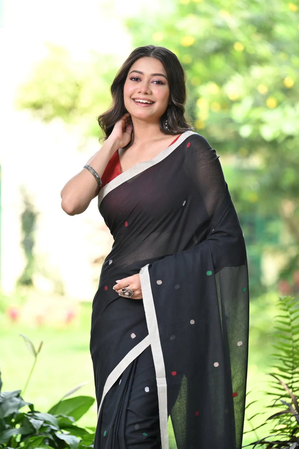 Handloom Black Soft Cotton Jamdani Saree with Woven Bird Motifs