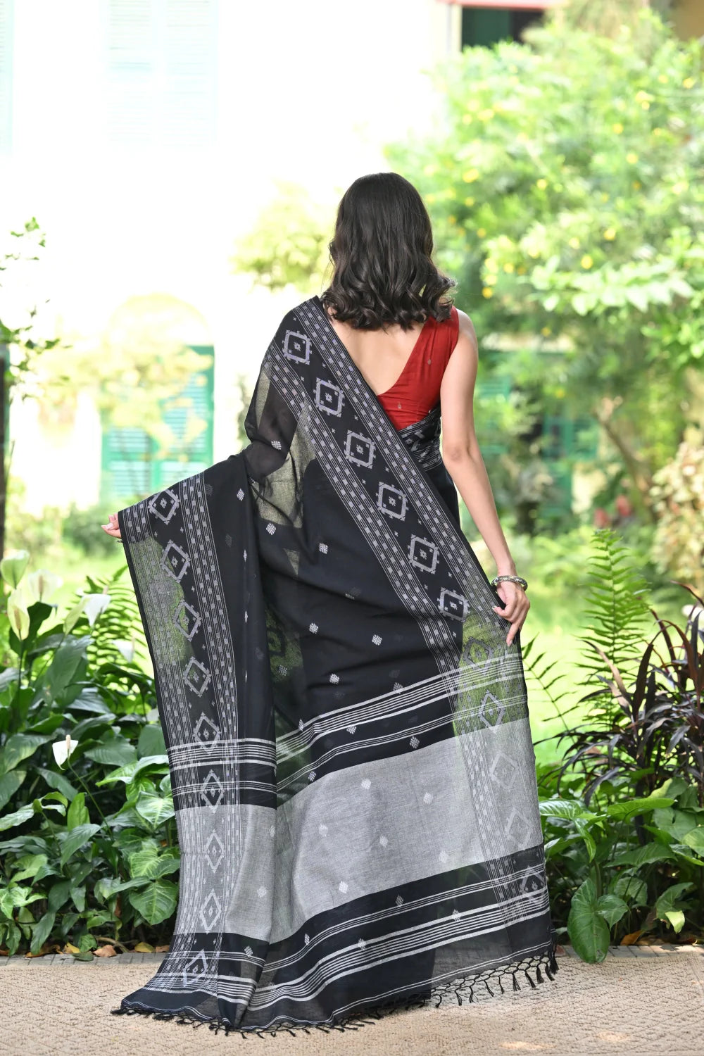 Handloom Black Pure Cotton Jamdani Saree