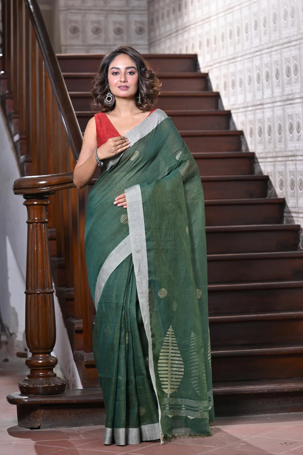 Handloom Dark Green Pure Linen Zari Jamdani Saree