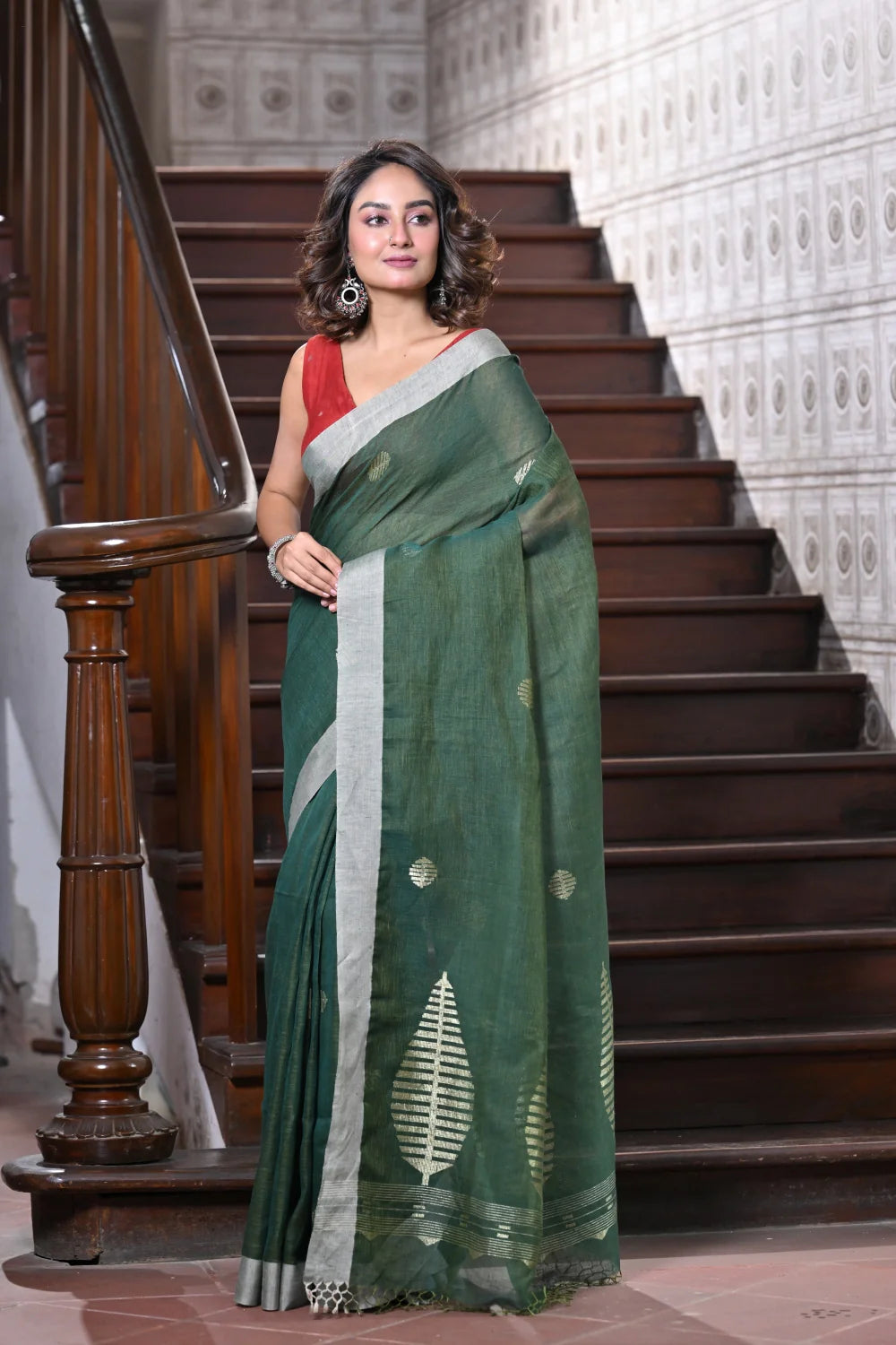 Handloom Dark Green Pure Linen Zari Jamdani Saree