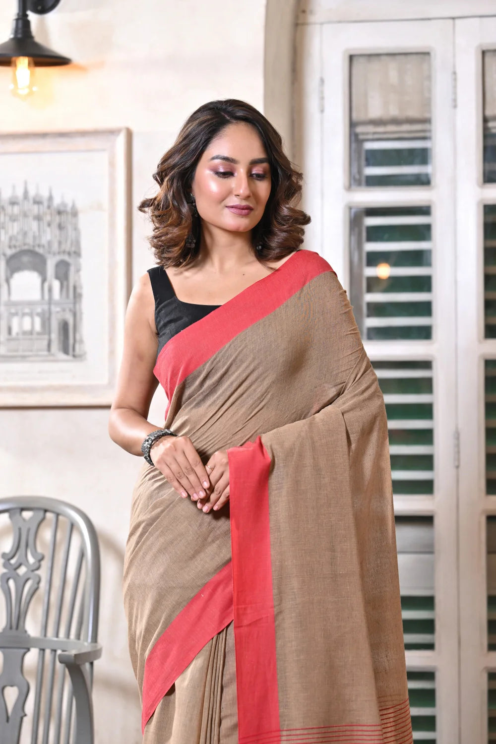 Handloom Brown Soft Cotton Saree With Red Border