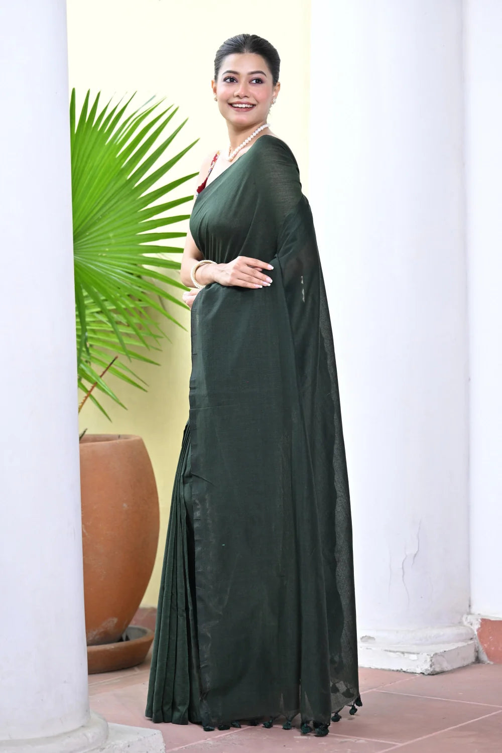 Handloom Darkest Green  Mul Saree