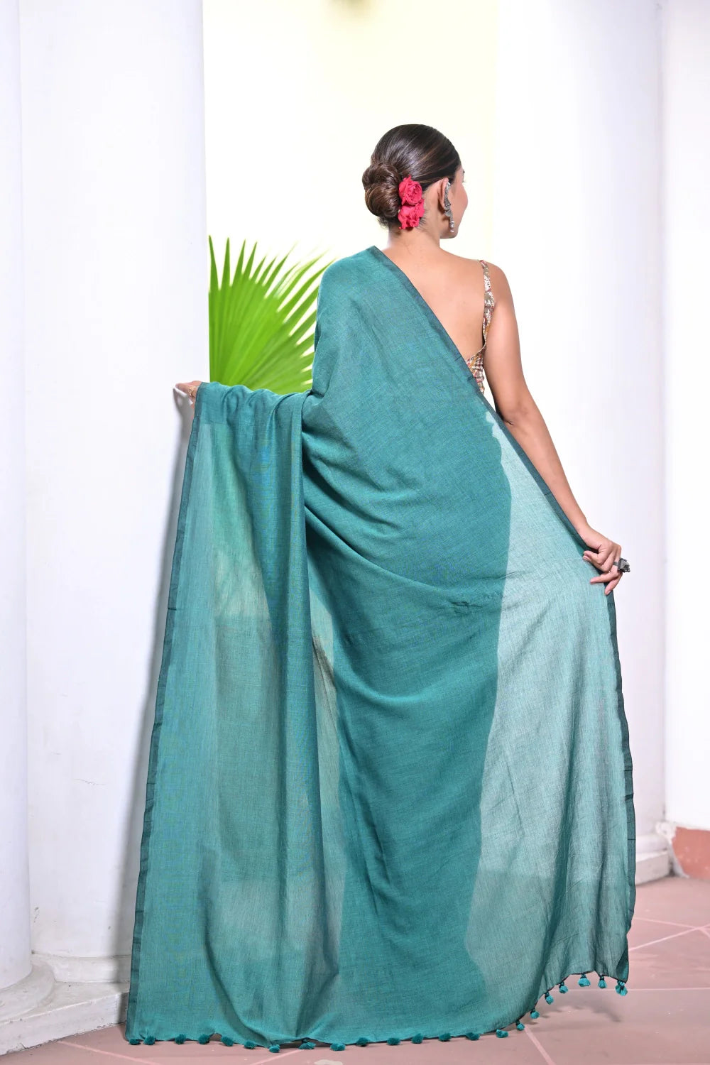 Handloom Dark Green Mul Saree