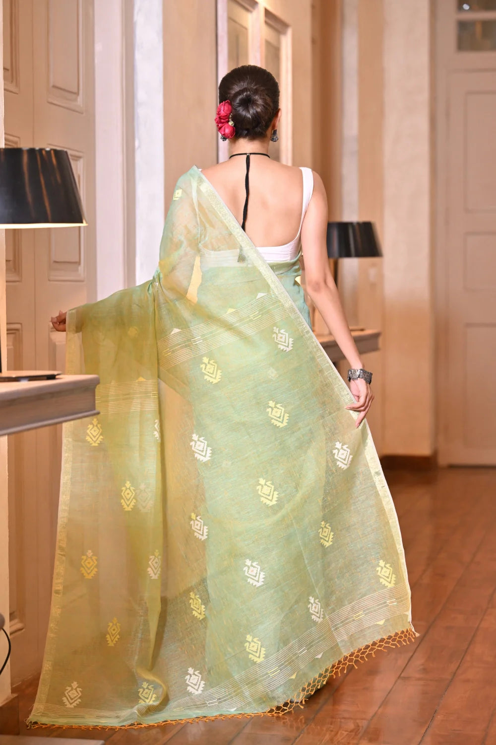 Handloom Mint Green Pure Linen Jamdani Saree