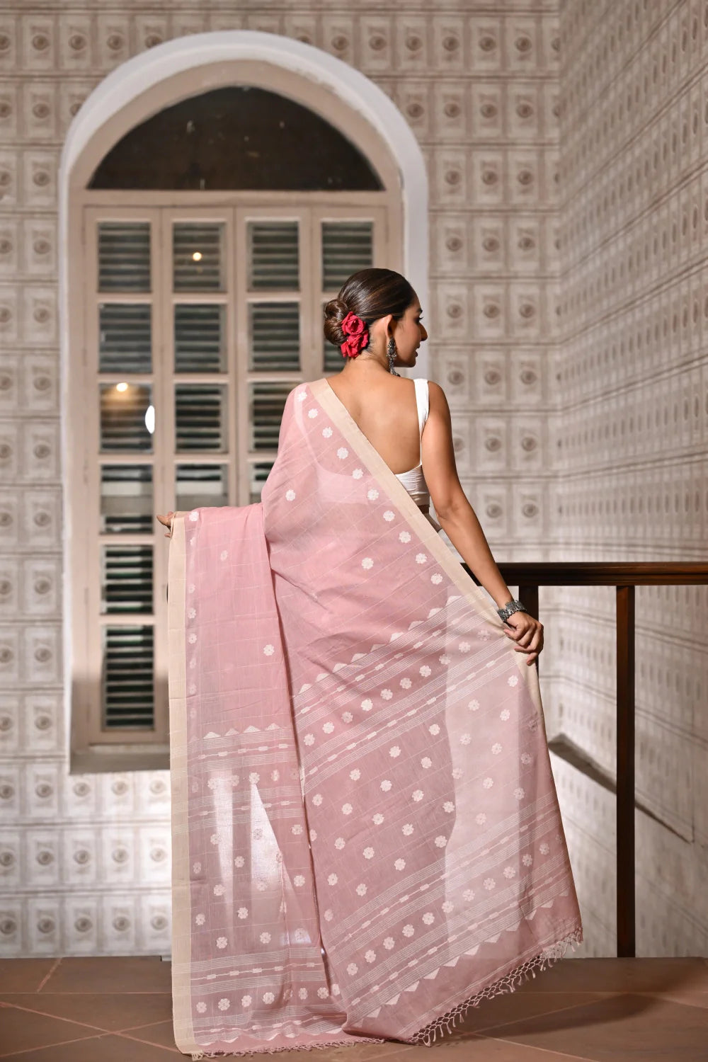 Handloom Soft Pink Soft Cotton Jamdani Saree