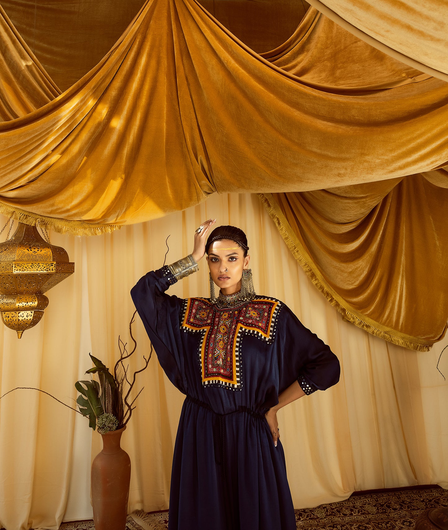 navy blue kaftan set with embroidered neck