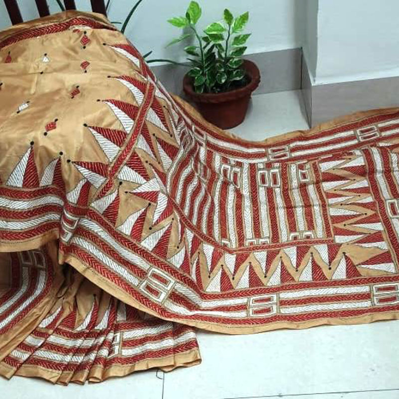 Beige & Rust Silk Kantha Saree | Embroidery Saree By Rank Never Retire