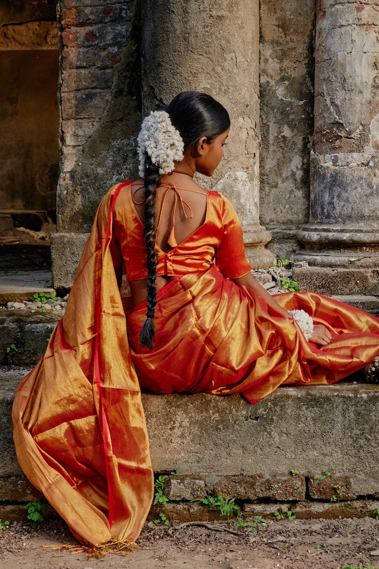 Tripataka I Warm gold dual tone tissue saree