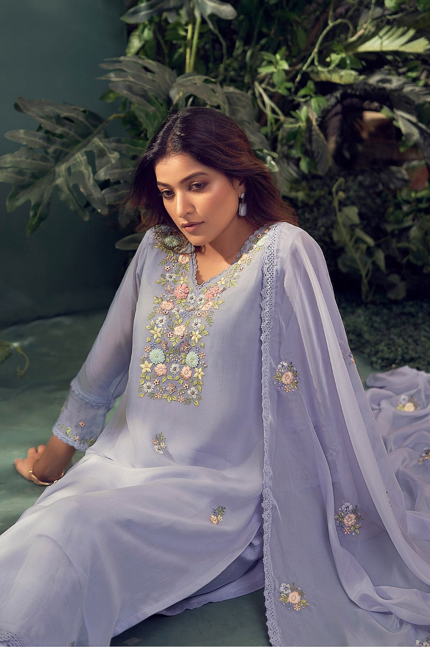 Pearl Sheen Embroidered Kurta & Pant