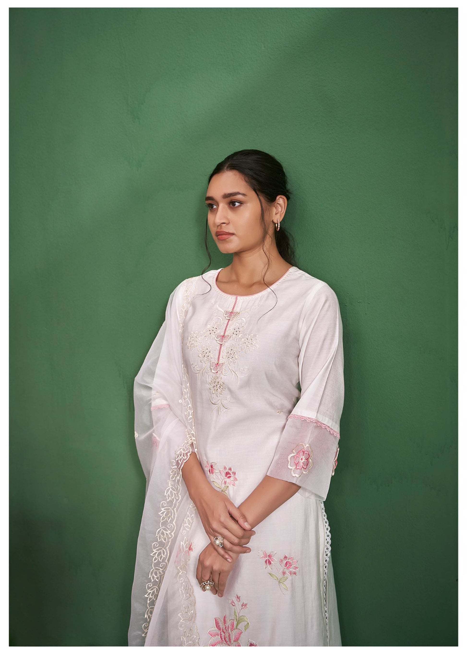 Off White Cotton Silk Embroidered Straight Fit Kurta