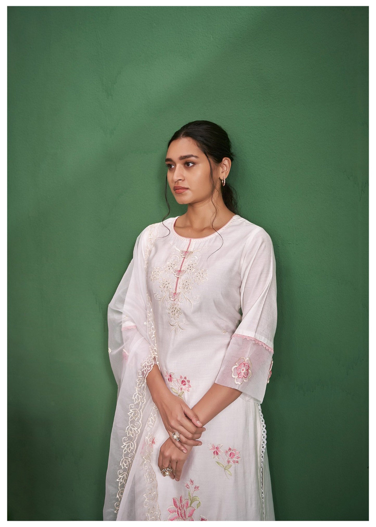 White Bliss Thread Embroidered Kurta Set