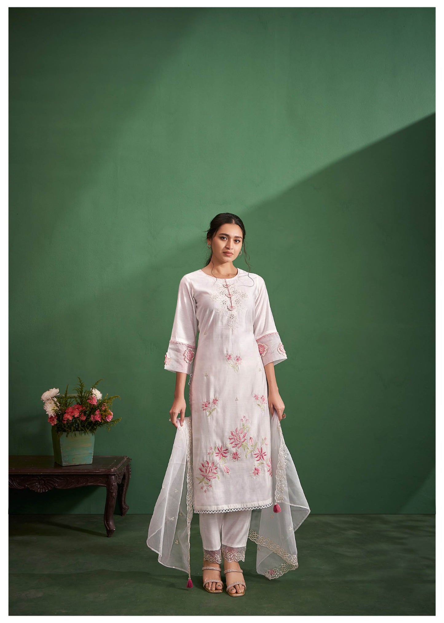 Off White Cotton Silk Embroidered Straight Fit Kurta