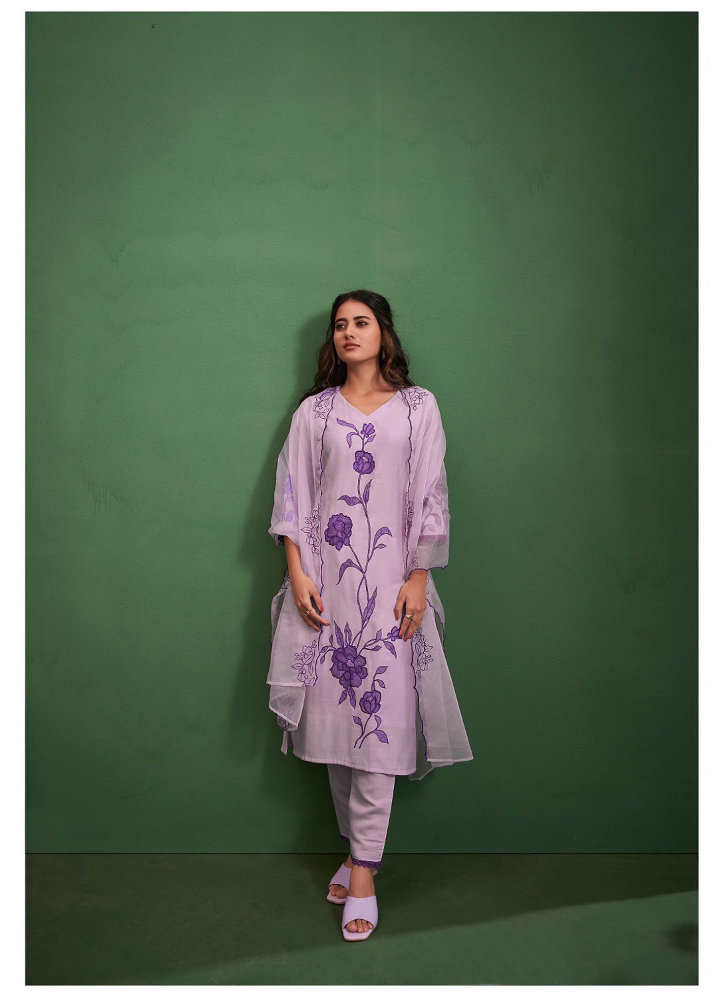 Light Purple Cotton Silk Embroidered Straight Fit Kurta 