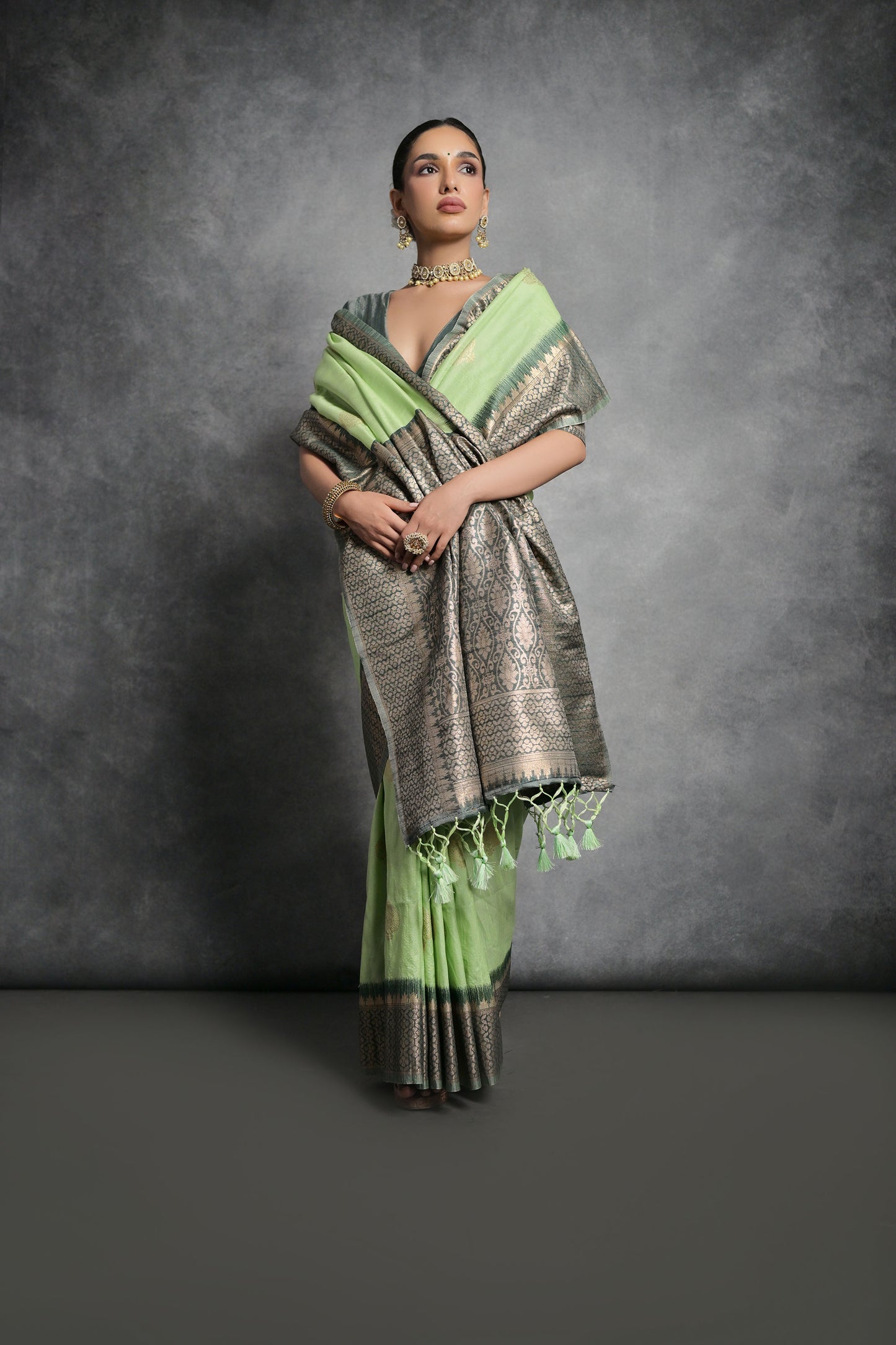 Pista Vaishali Tussar Silk Zari Woven Saree