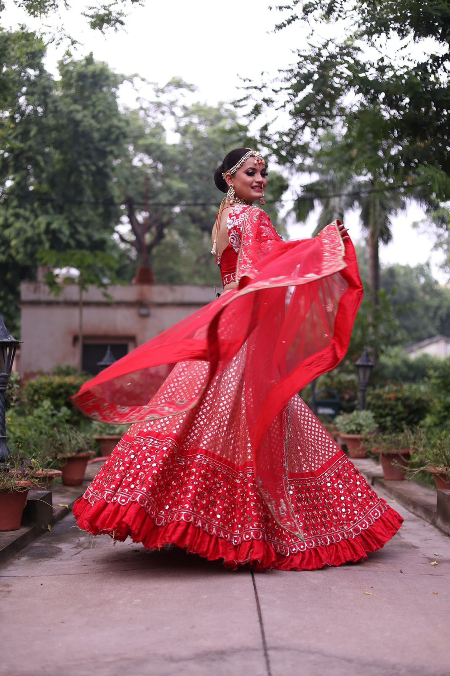 Ombre Red Pure Chanderi Bridal Lehenga Tulle Dupatta