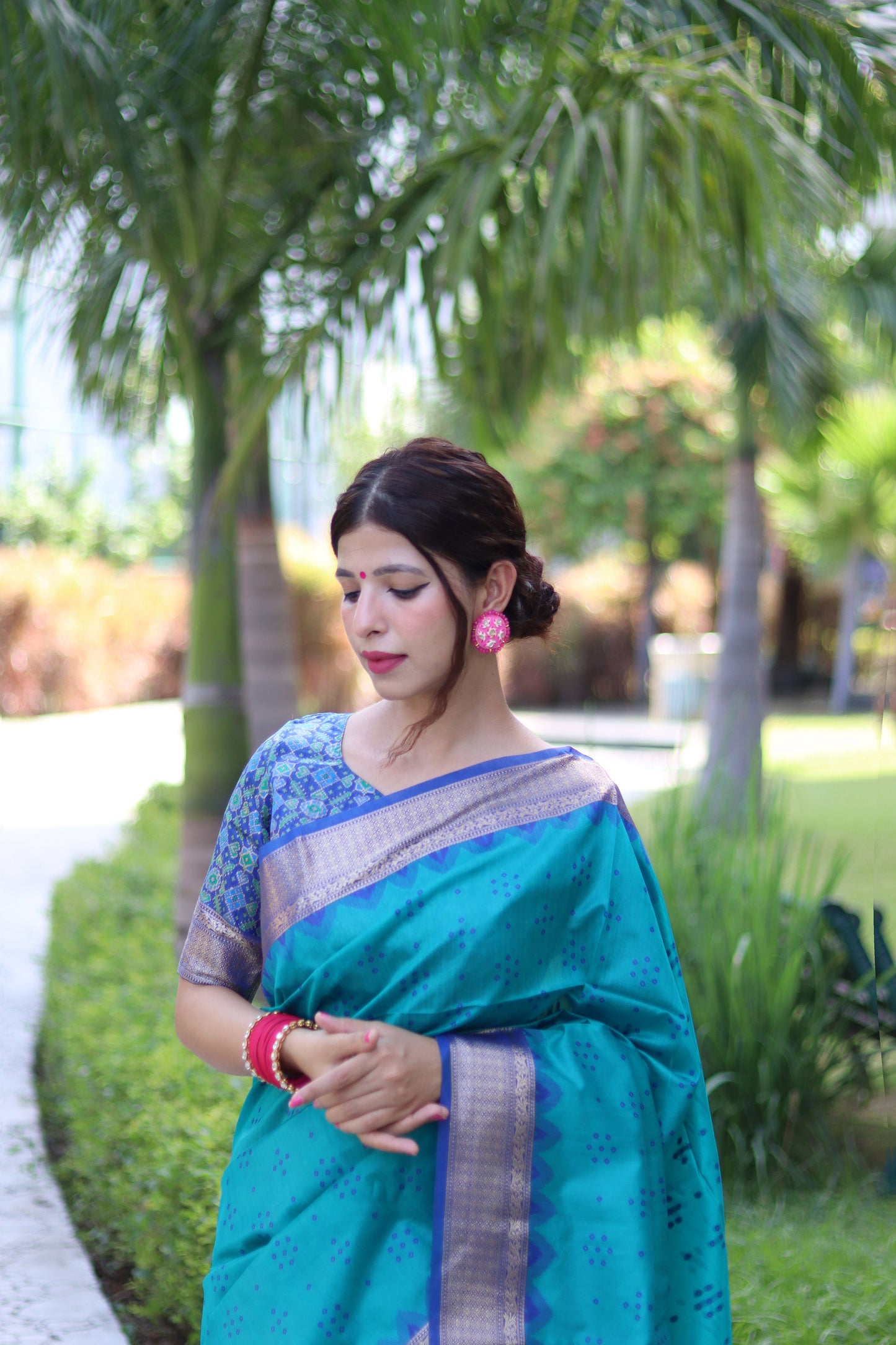 Firozi Zari Woven Raw Silk Patola saree