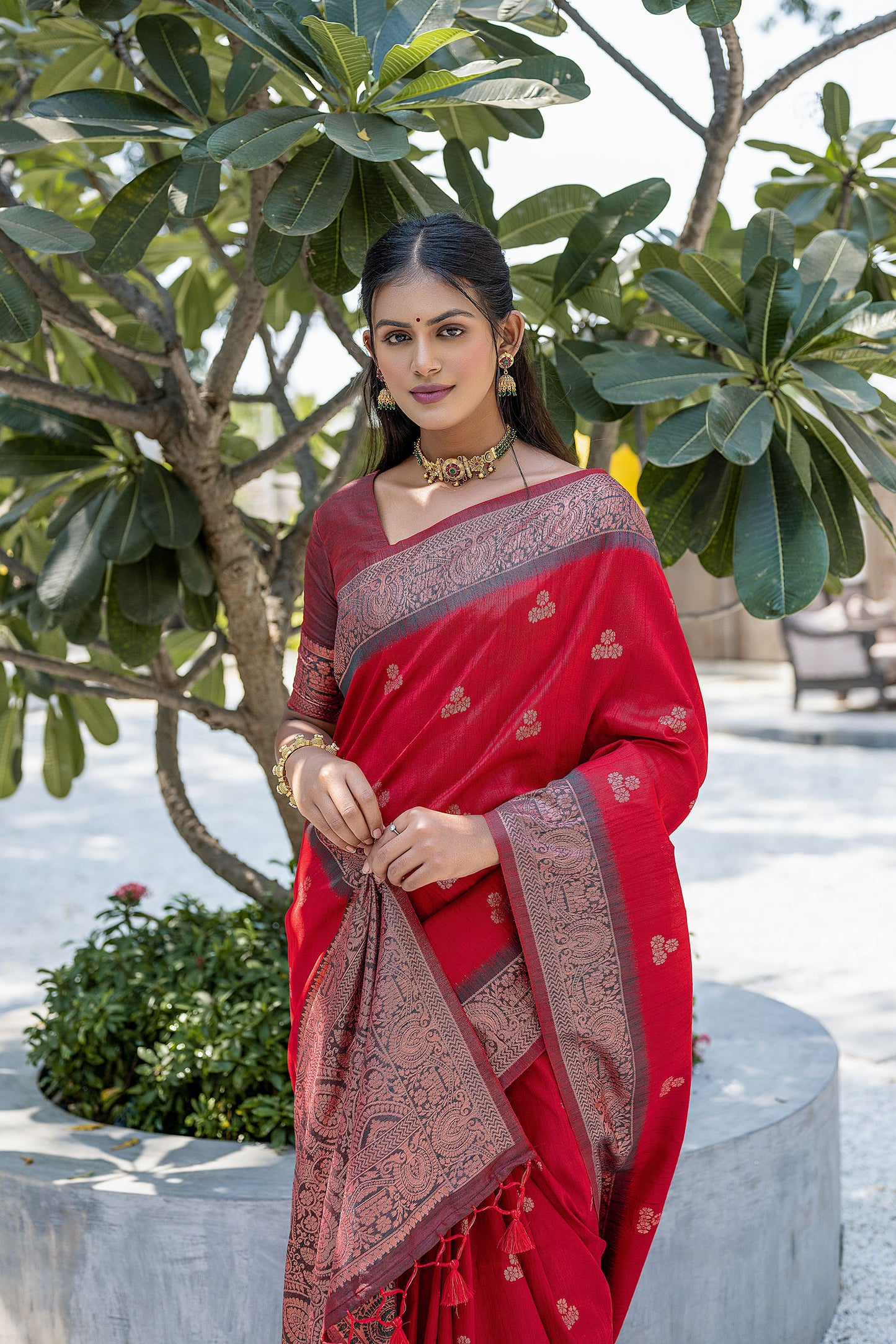 Red Vaishali Banarasi Silk Zari woven Handloom Saree