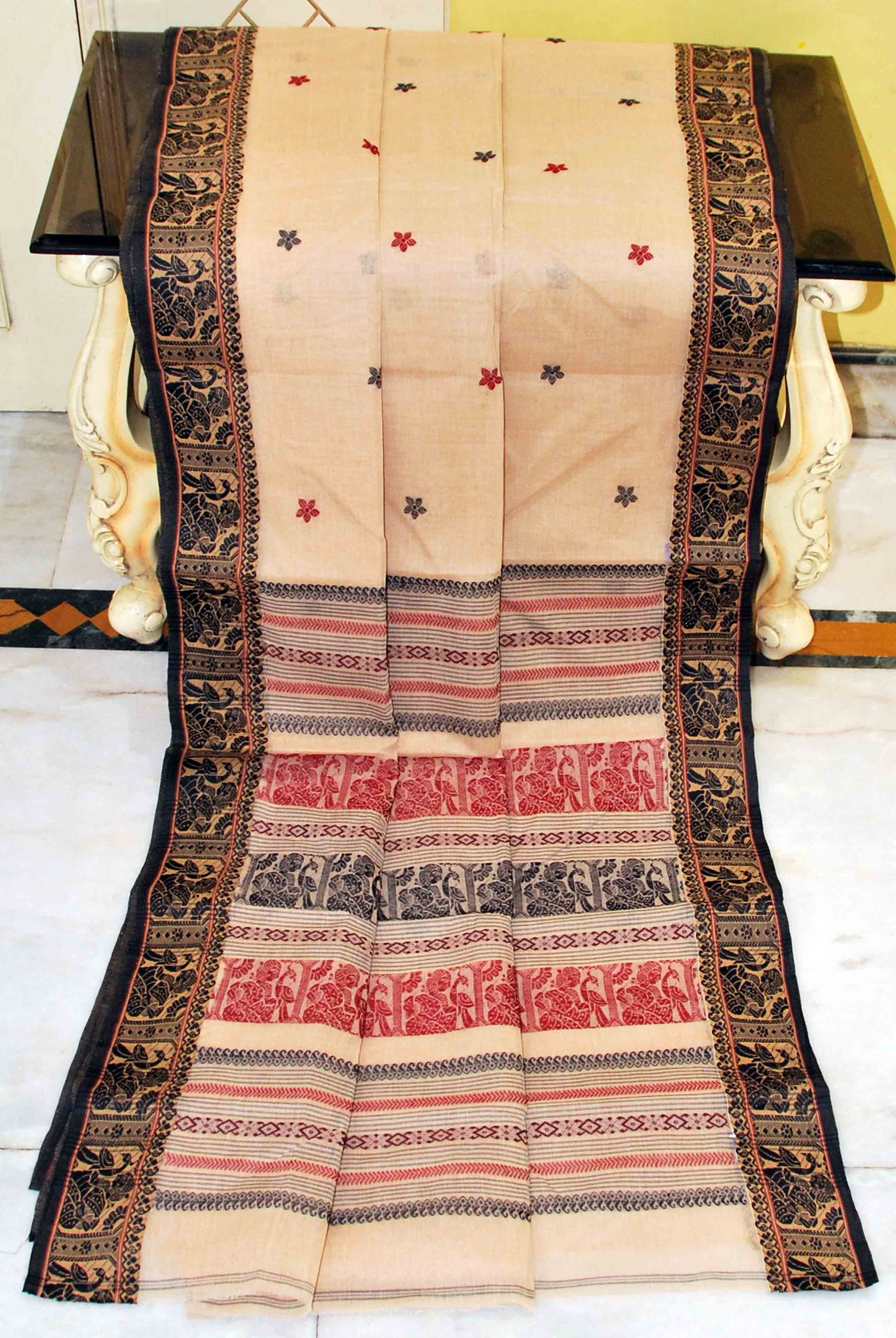 Bengal Handloom Cotton Baluchari Saree in Beige, Back and Maroon