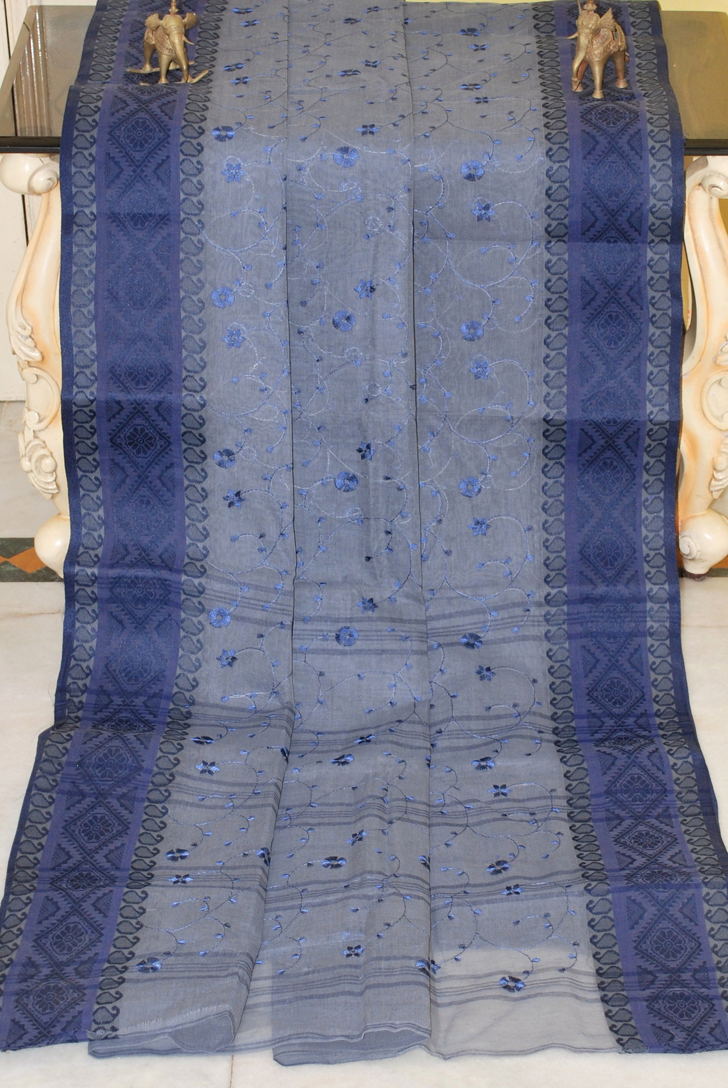 Bengal Handloom Cotton Saree with Floral Jaal Embroidery Work in Blue Grey and Glaucous