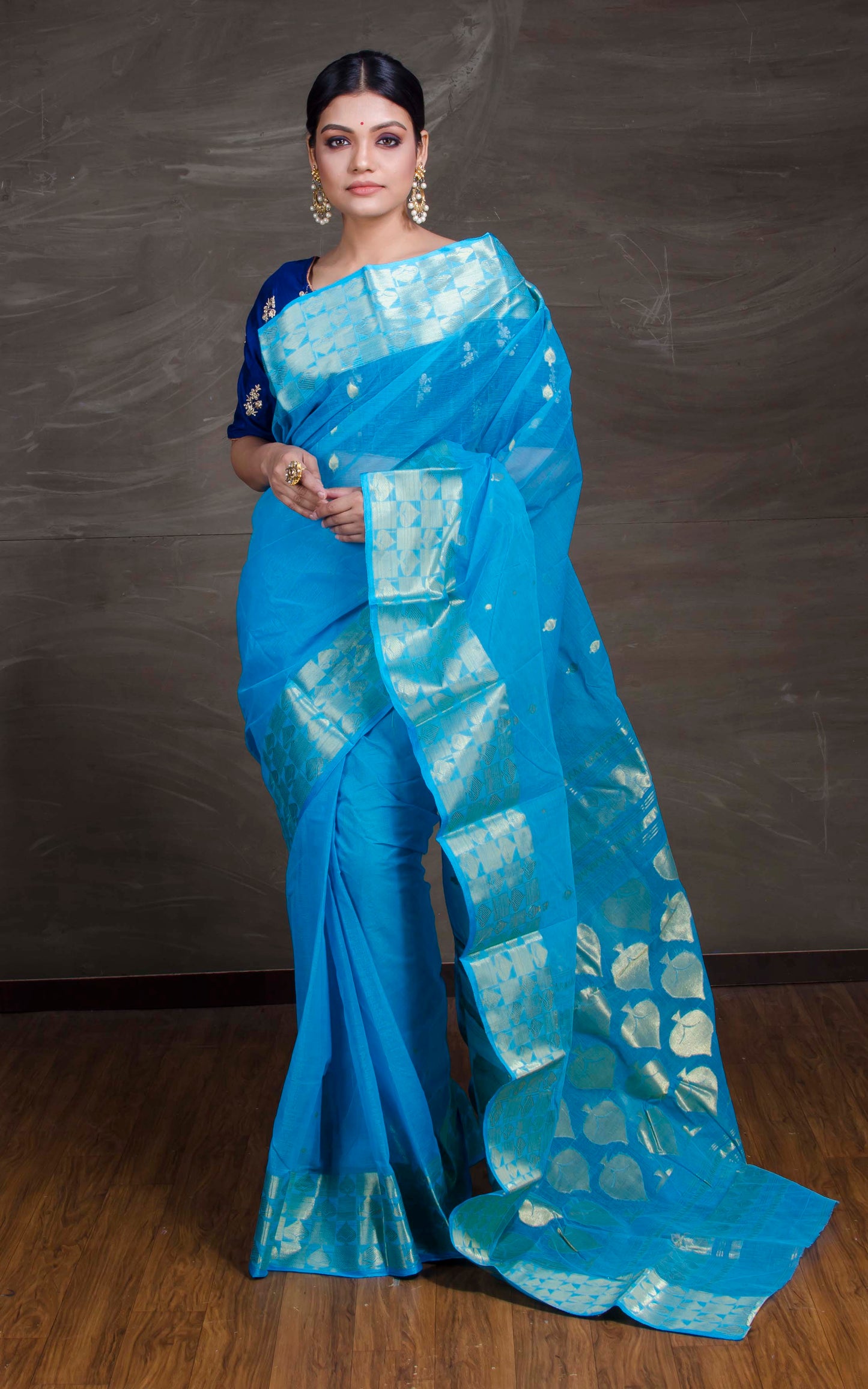 Bengal Handloom Cotton Bomkai Saree in Blue and Gold