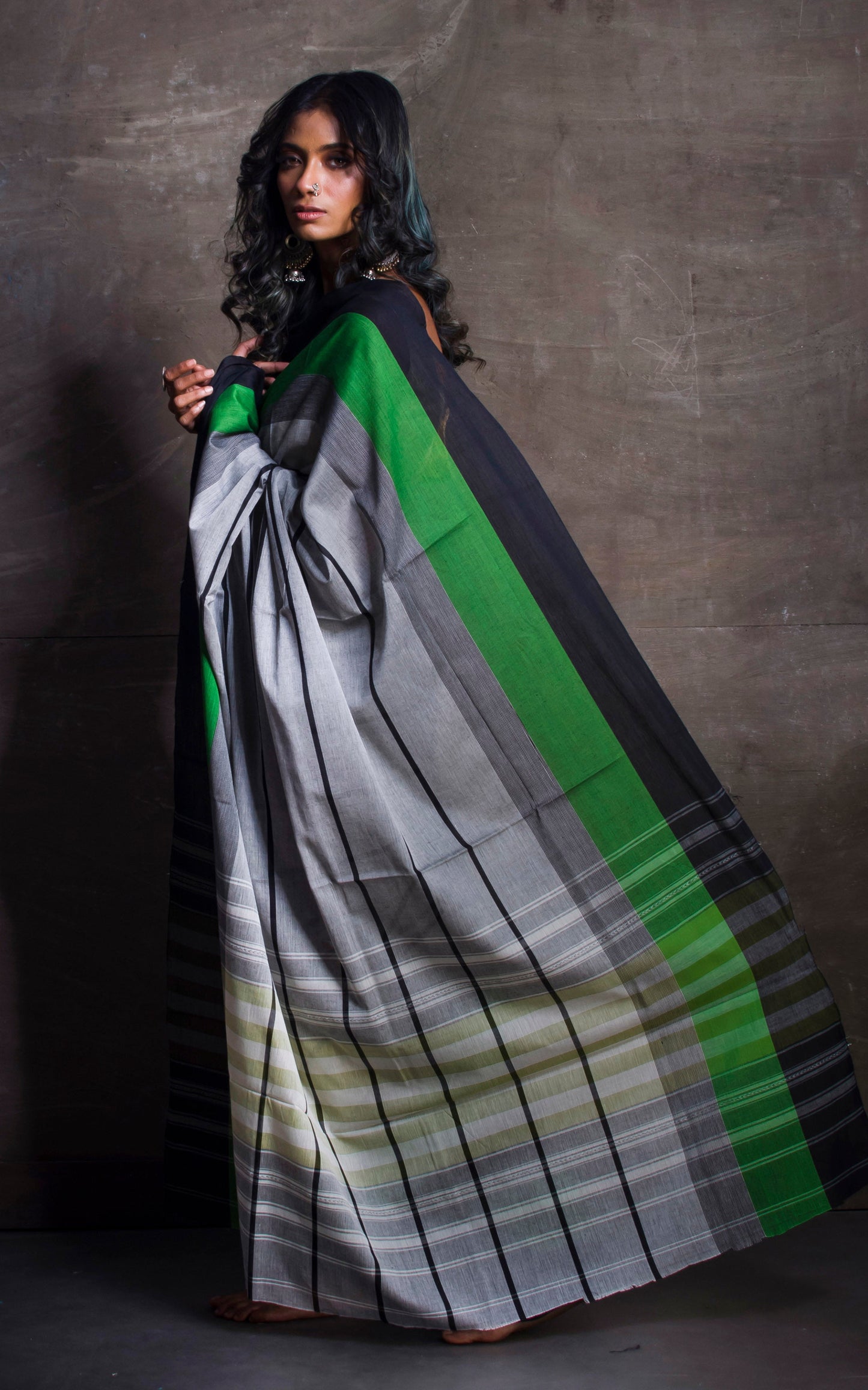 Bengal Handloom Designer Cotton Saree in Light Grey, Black and Forest Green