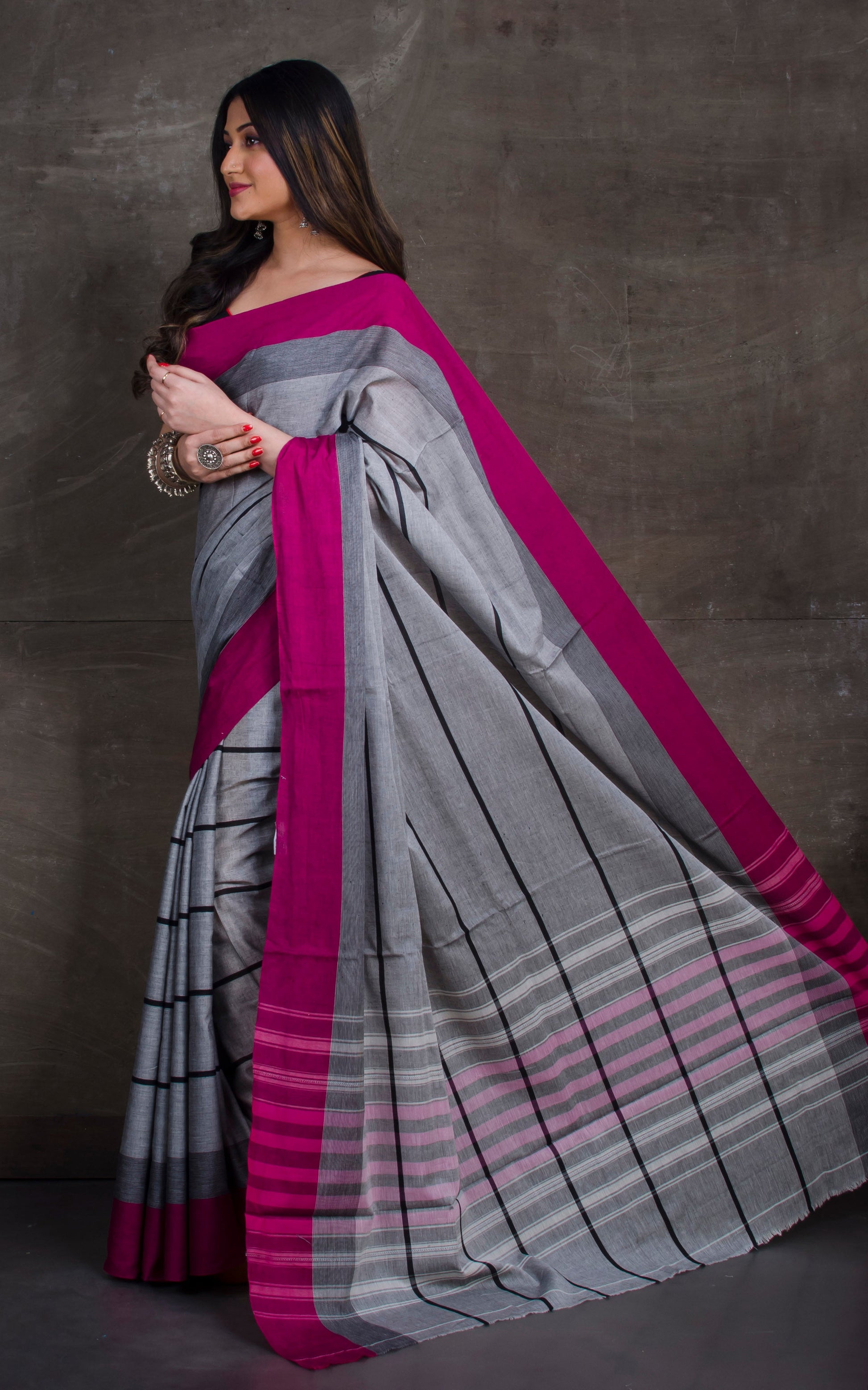 Bengal Handloom Designer Cotton Saree in Light Grey, Black and Magenta