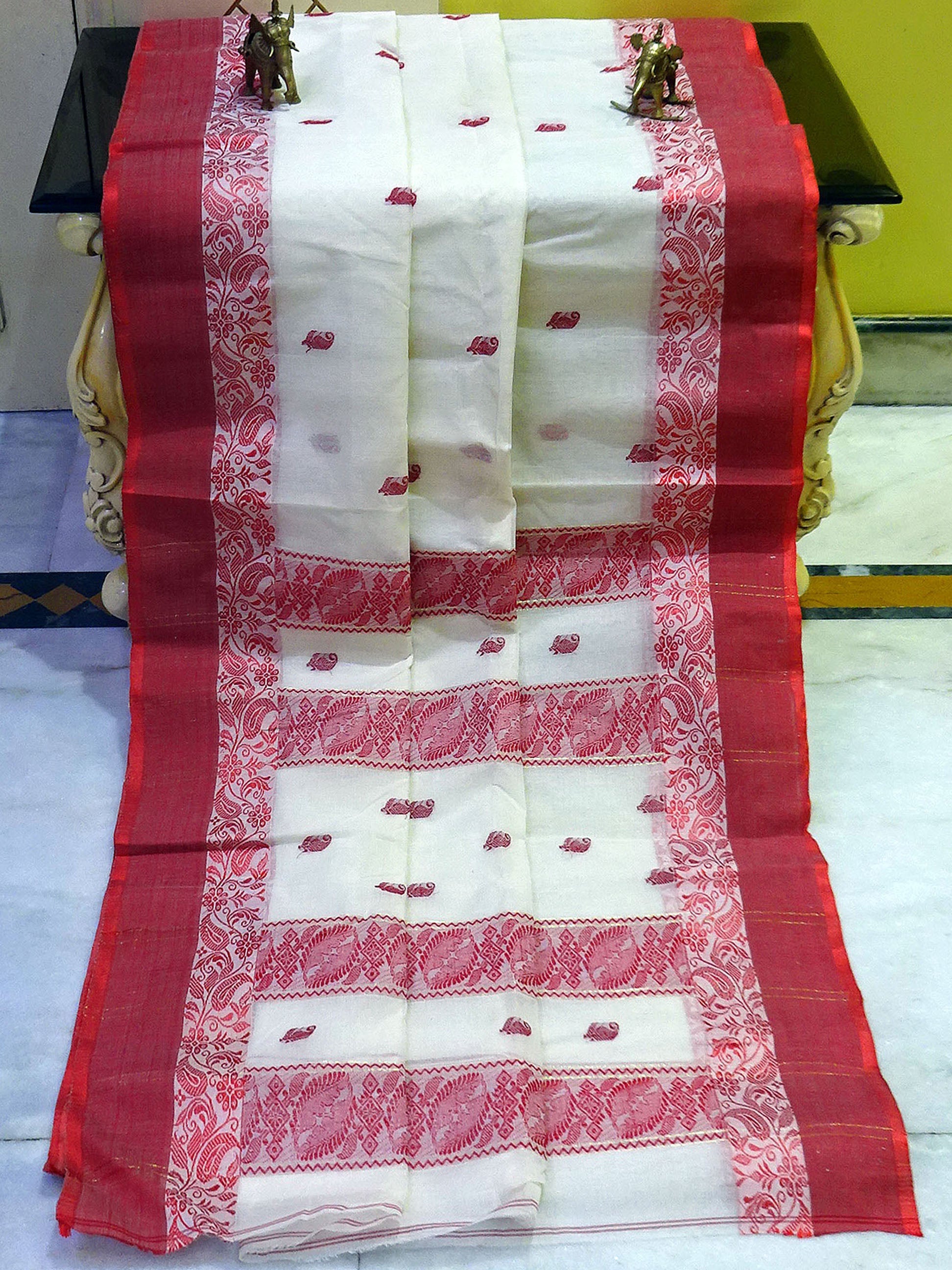 Resham Thread Work Tangail Handloom Cotton Saree in Off White and Red