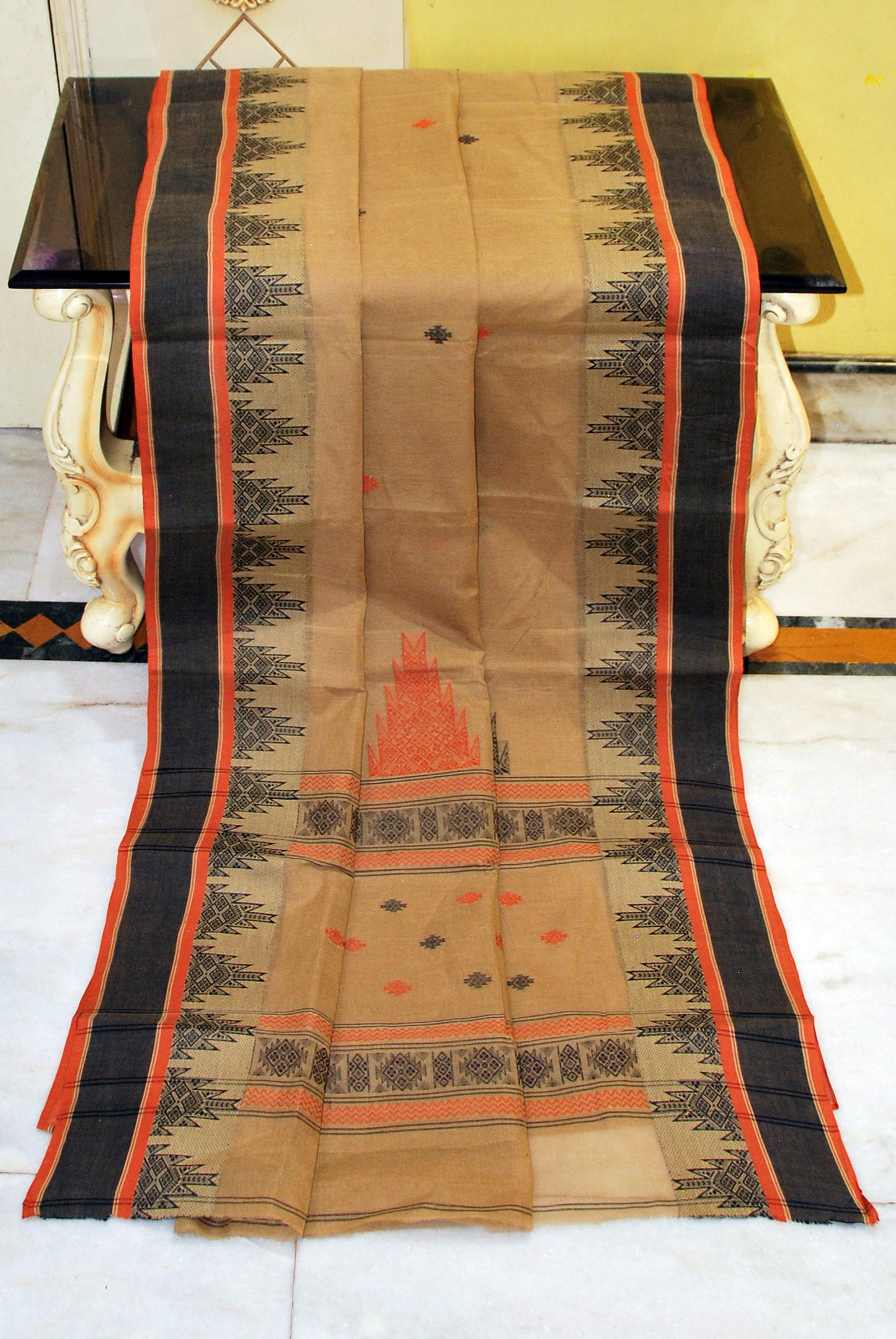 Woven Matta Crowned Temple Border Premium Quality Bengal Handloom Cotton Saree in Chocolate, Black and Rust Brown