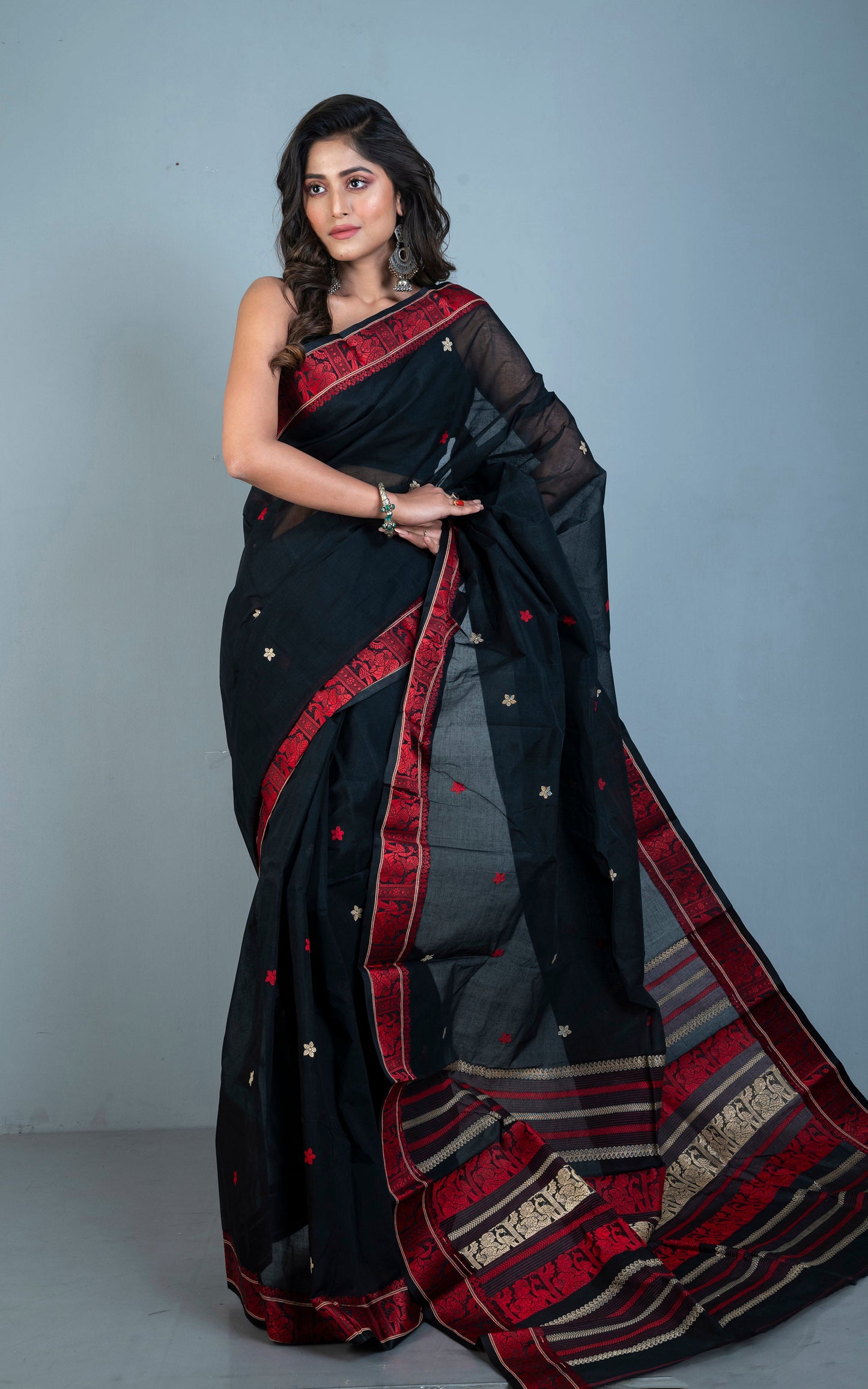 Bengal Handloom Cotton Baluchari Saree in Black, Red and Parchment White