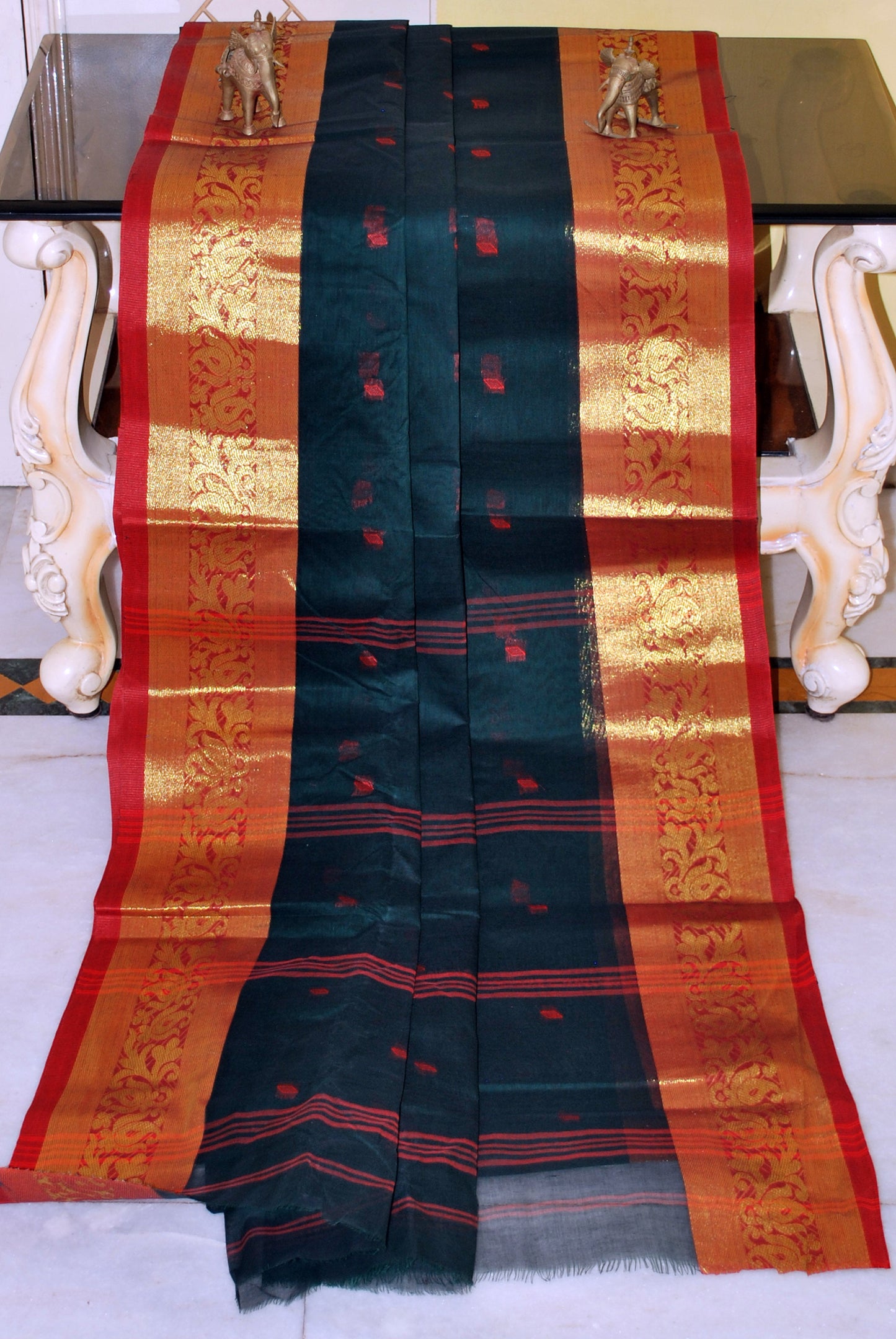 Bengal Handloom Cotton Hazar Buti Saree in Phthalo Green and Red