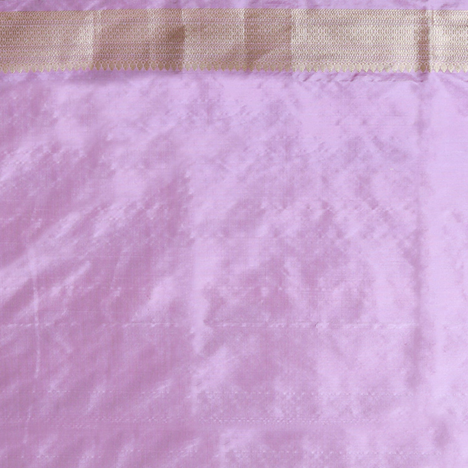 Lavender Handwoven Kadwa Katan Silk Saree - Panaya