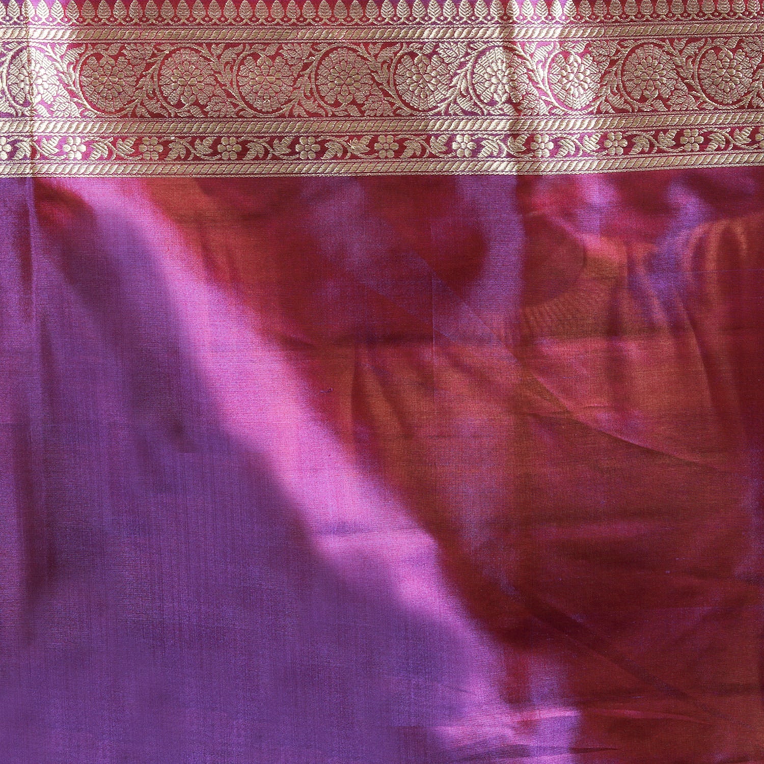 Purple Handwoven Kadwa Katan Silk Saree - Panaya