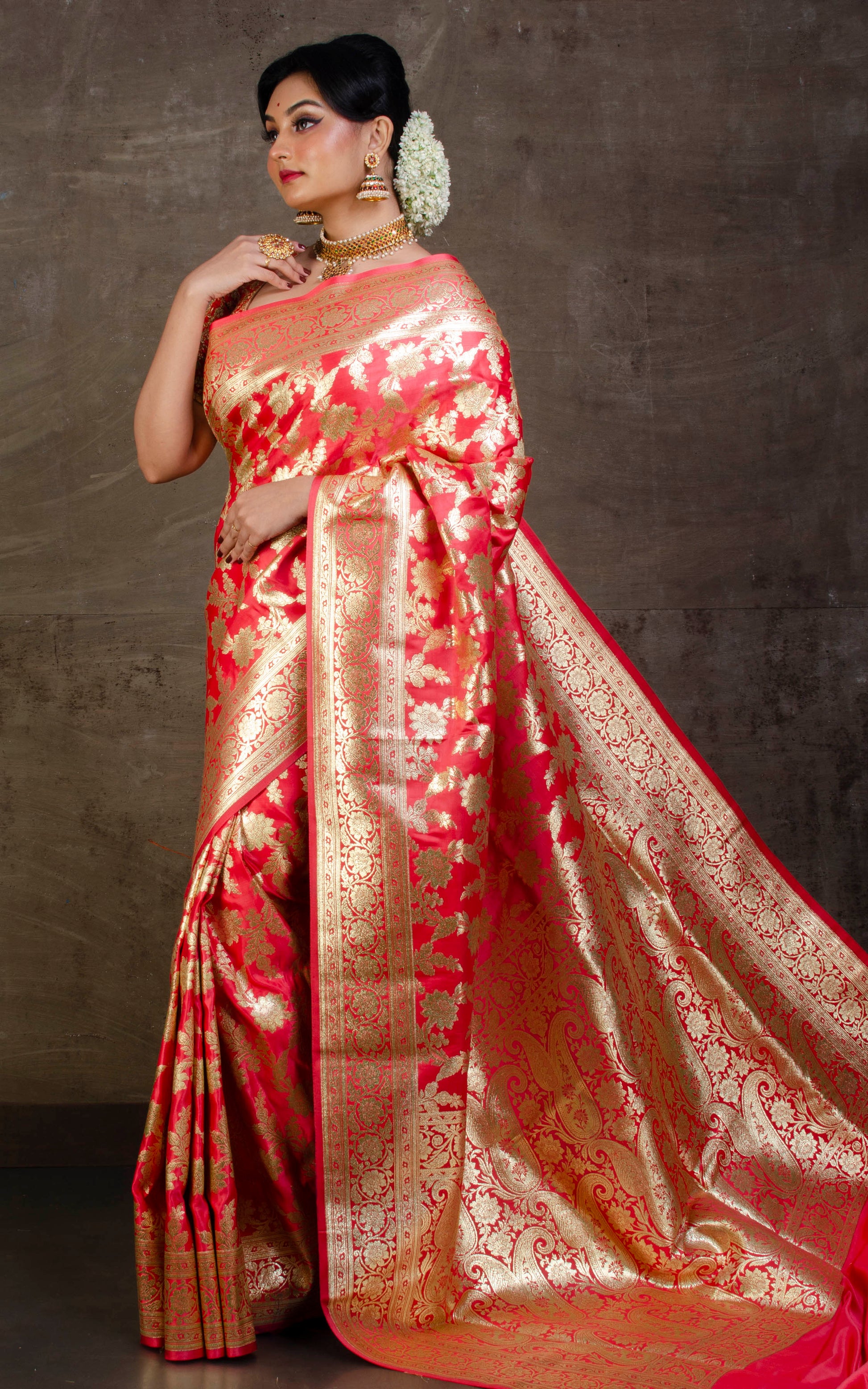 Jangla Brocade Banarasi Saree in Strawberry and Gold