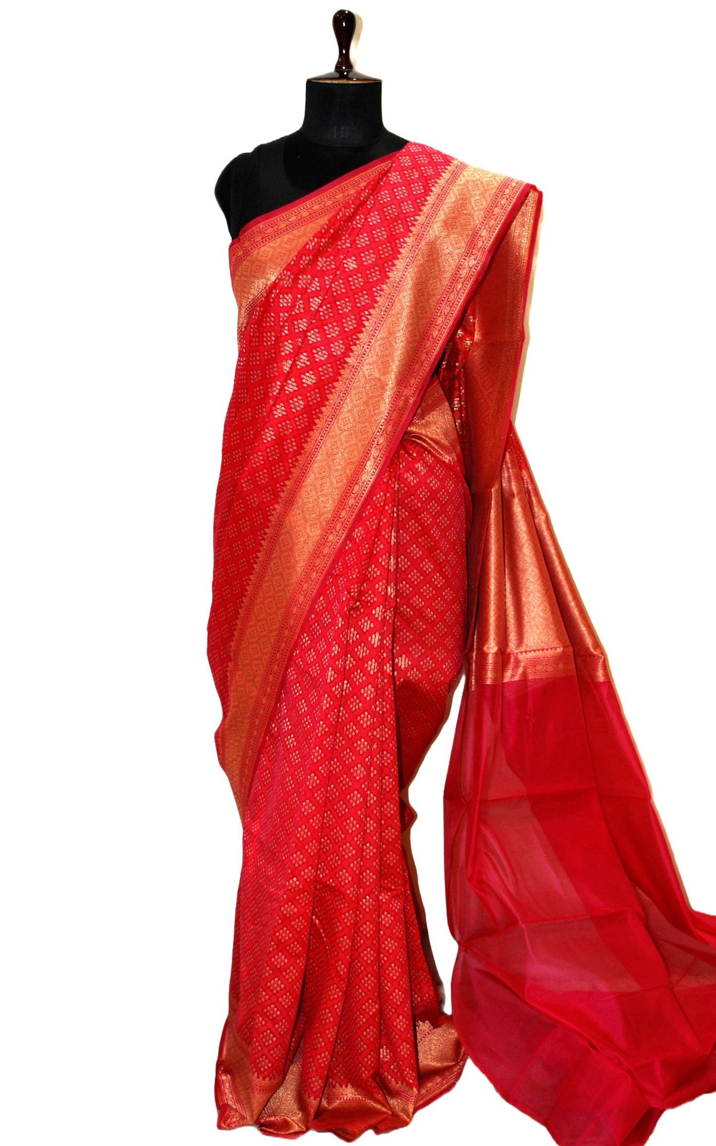 Handwoven Bandhani Pattern Work Cotton Chanderi Saree in Razzmatazz Pink and Gold Matte Zari Work