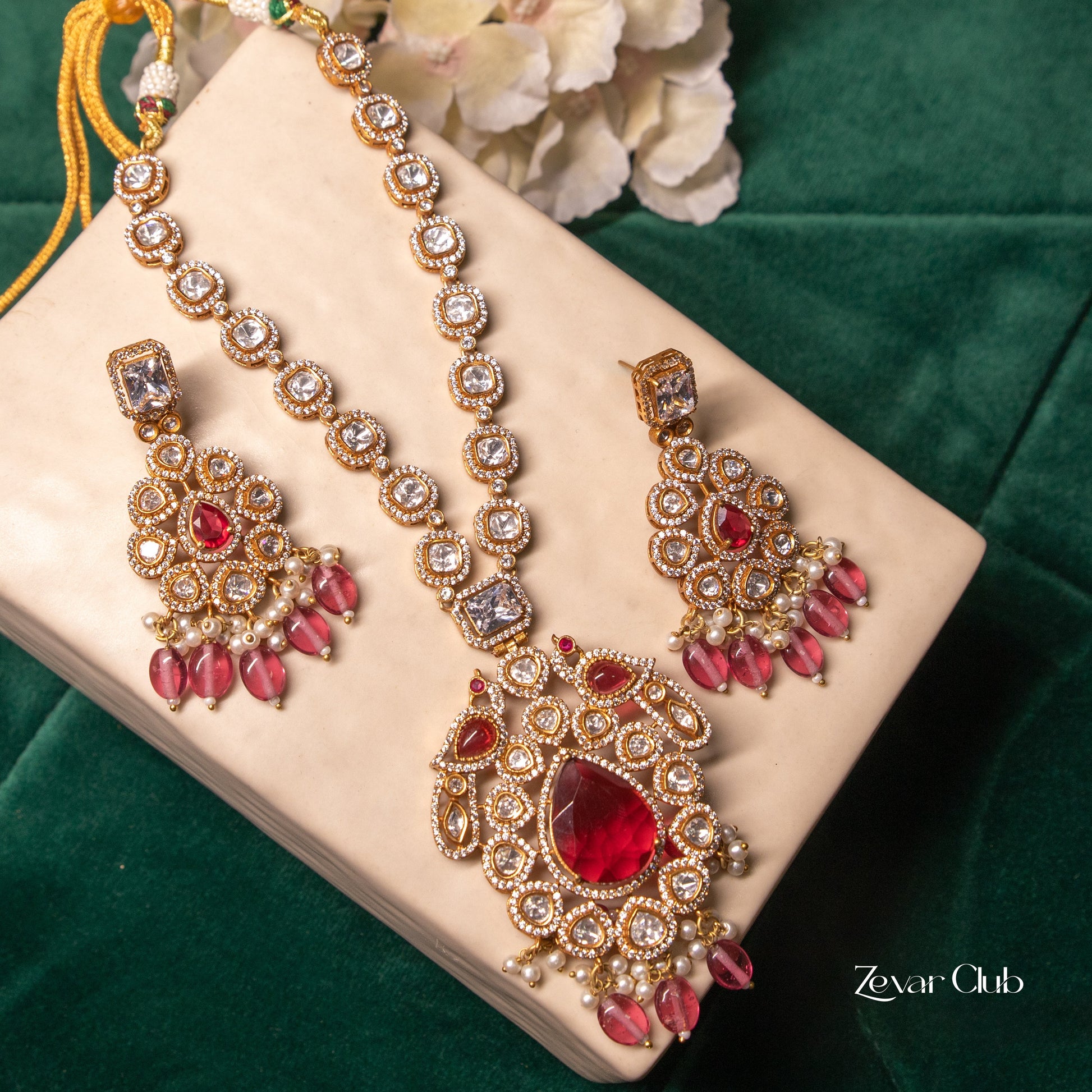 Zevar Club Dazzling Glittering Red Jewellery Set (18K Gold Plated)