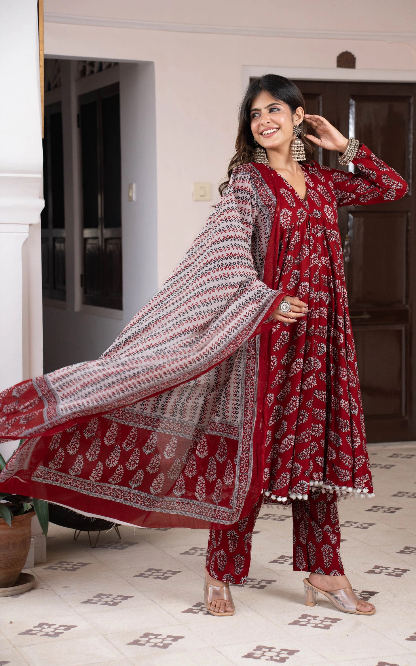 Siya Women Maroon Printed Viscose Rayon Kurta, Pant And Dupatta Set