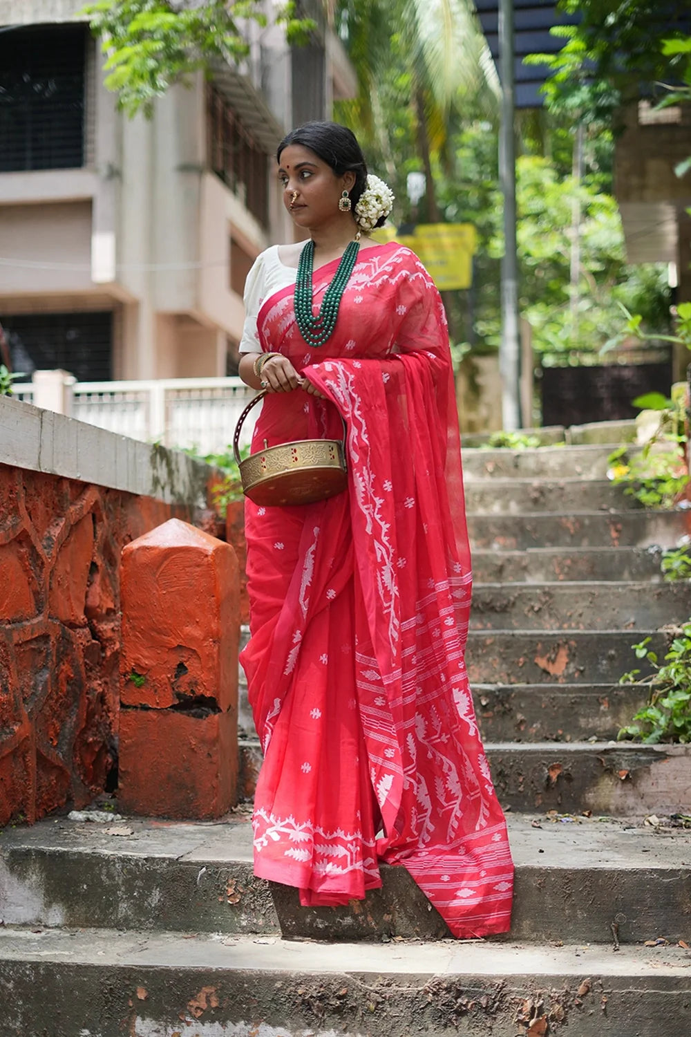 Handloom Red Pujo Jamdani Saree