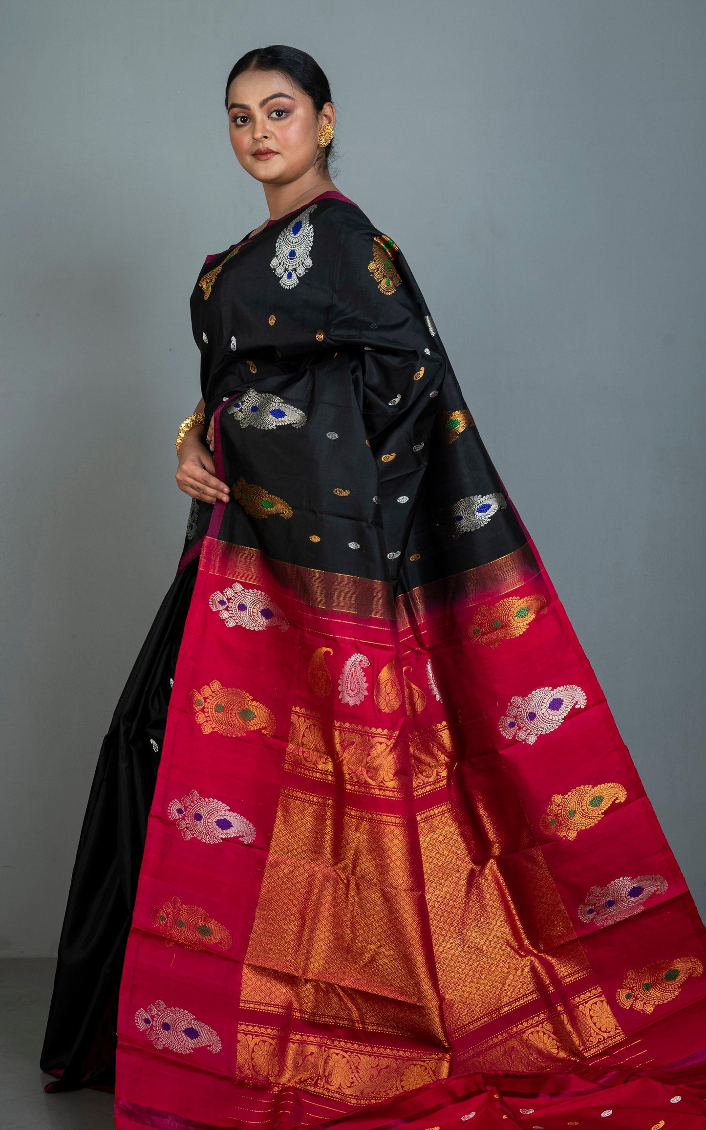 Exclusive Handwoven Paisley Motif Minakari Work Gadwal Silk Saree in Black, Red, Golden, Silver and Multicolored