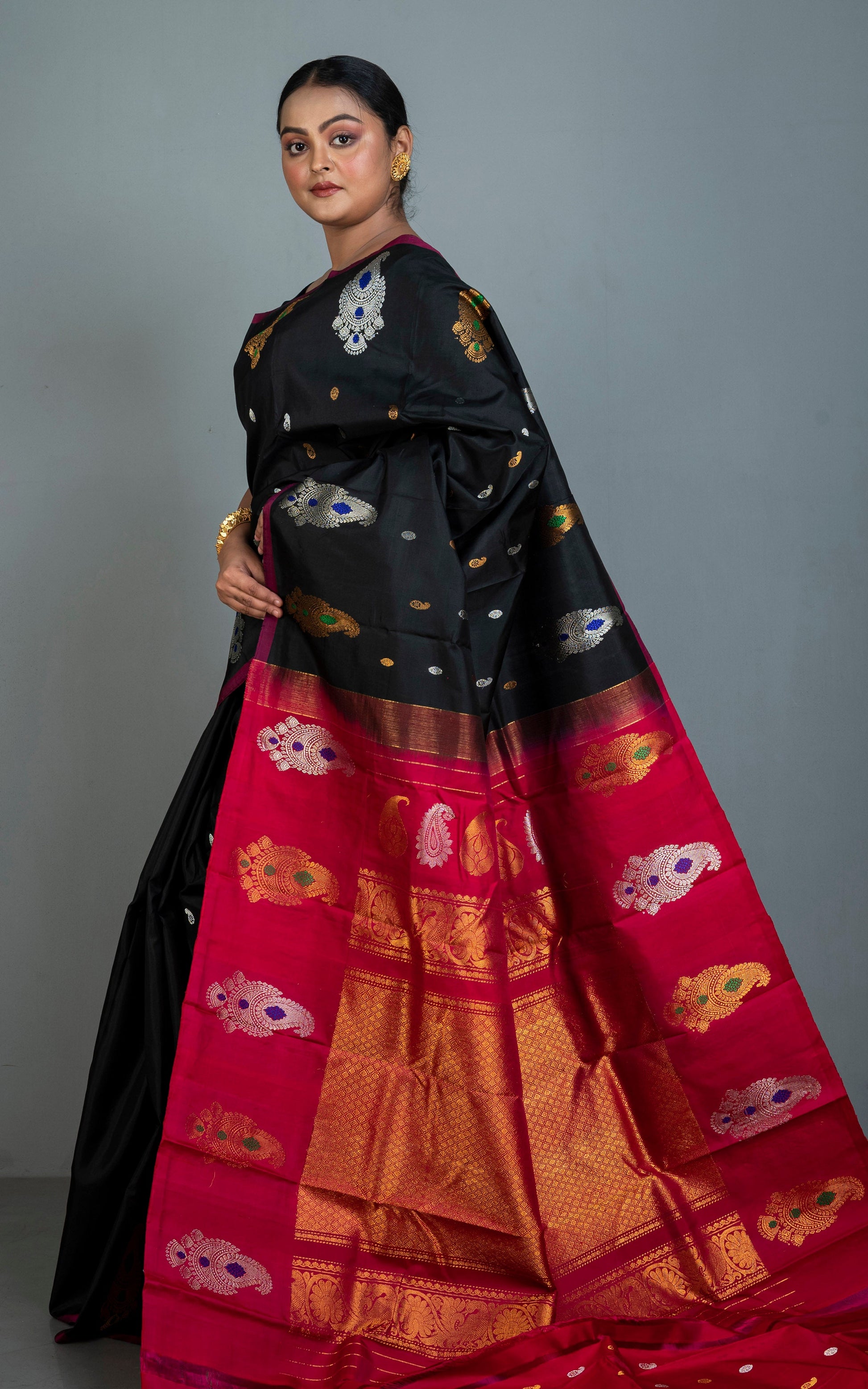 Exclusive Handwoven Paisley Motif Minakari Work Gadwal Silk Saree in Black, Red, Golden, Silver and Multicolored