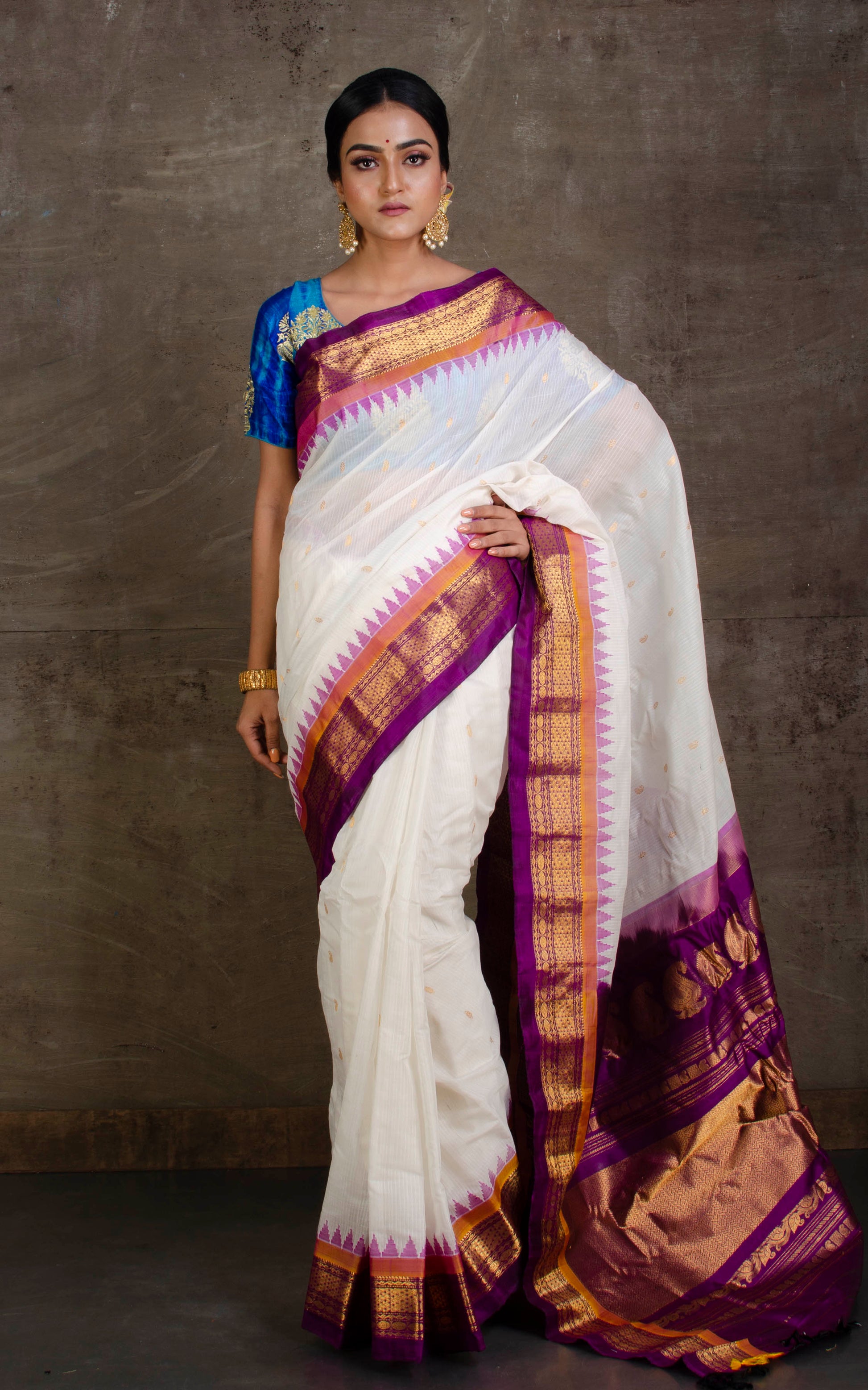 Exclusive Gadwal Seiko Silk Saree in White and Purple