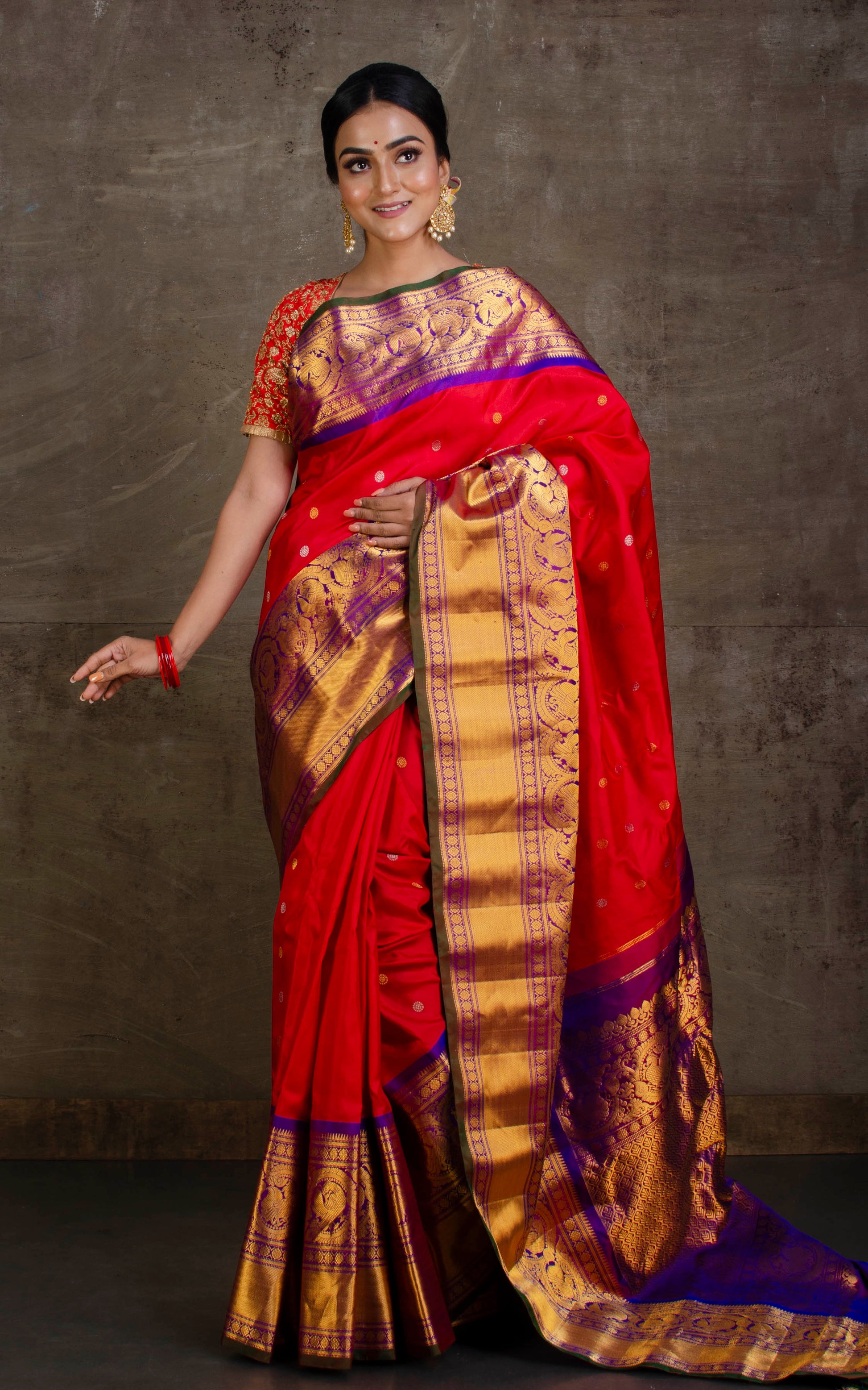 Exclusive Mahapar Nakshi Border Gadwal Silk Saree in Vermillion Red, Indigo Blue, Seaweed Green and Golden Zari Work