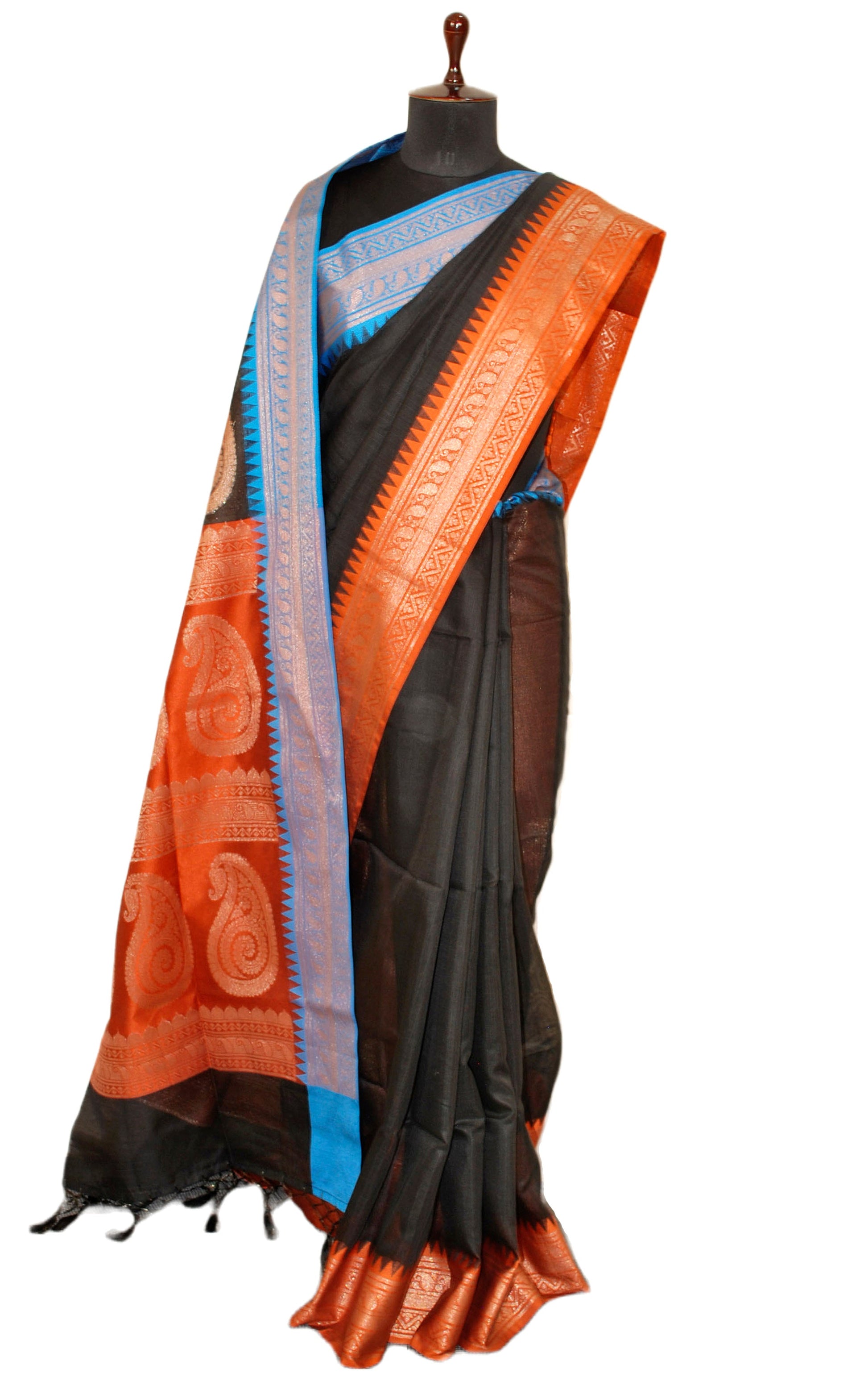 Traditional Ganga Jamuna Border Cotton Kota Checks Gadwal Saree with Rich Pallu in Black, Burnt Orange and Sky Blue