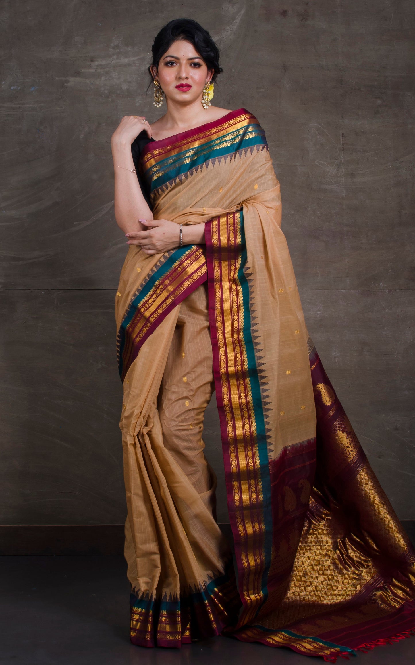 Exclusive Gadwal Seiko Silk Saree in Biscotti, Maroon & Teal Green