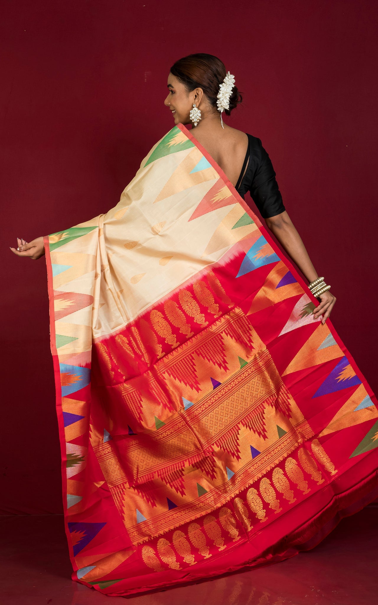 Exclusive Mahapar Crowned Temple Border Gadwal Silk Saree in Parmesan, Red, Golden and Multicolored Weave