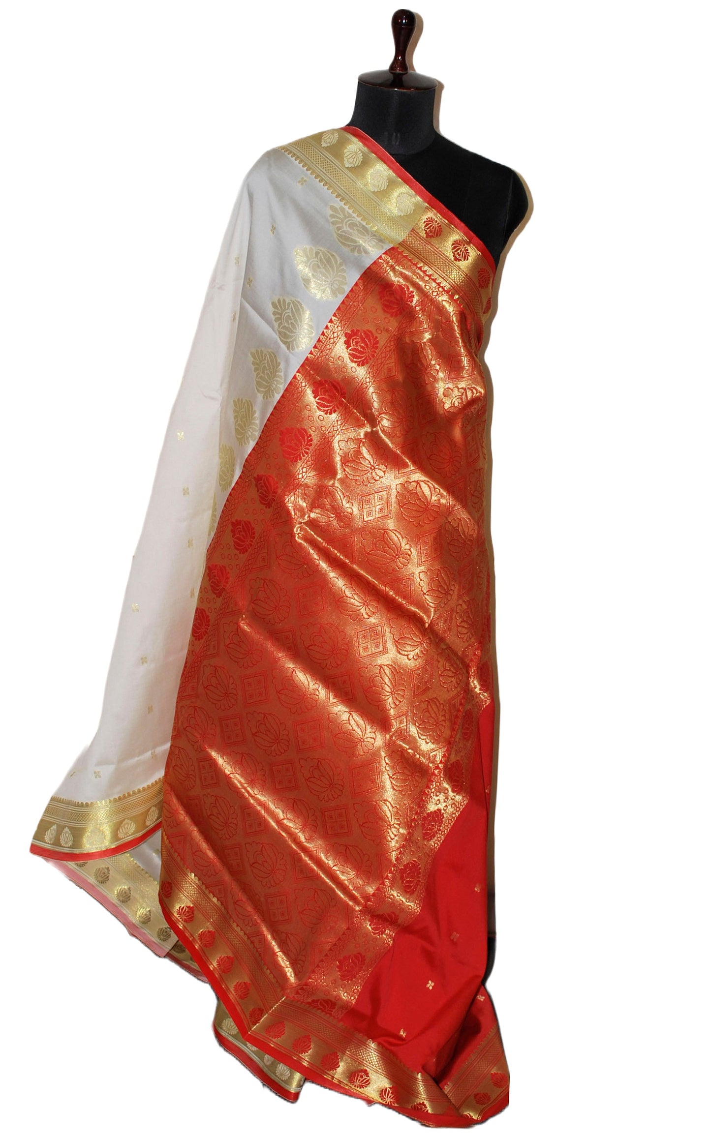 Blended Kadiyal Gorod Katan Silk in Off White, Red and Golden